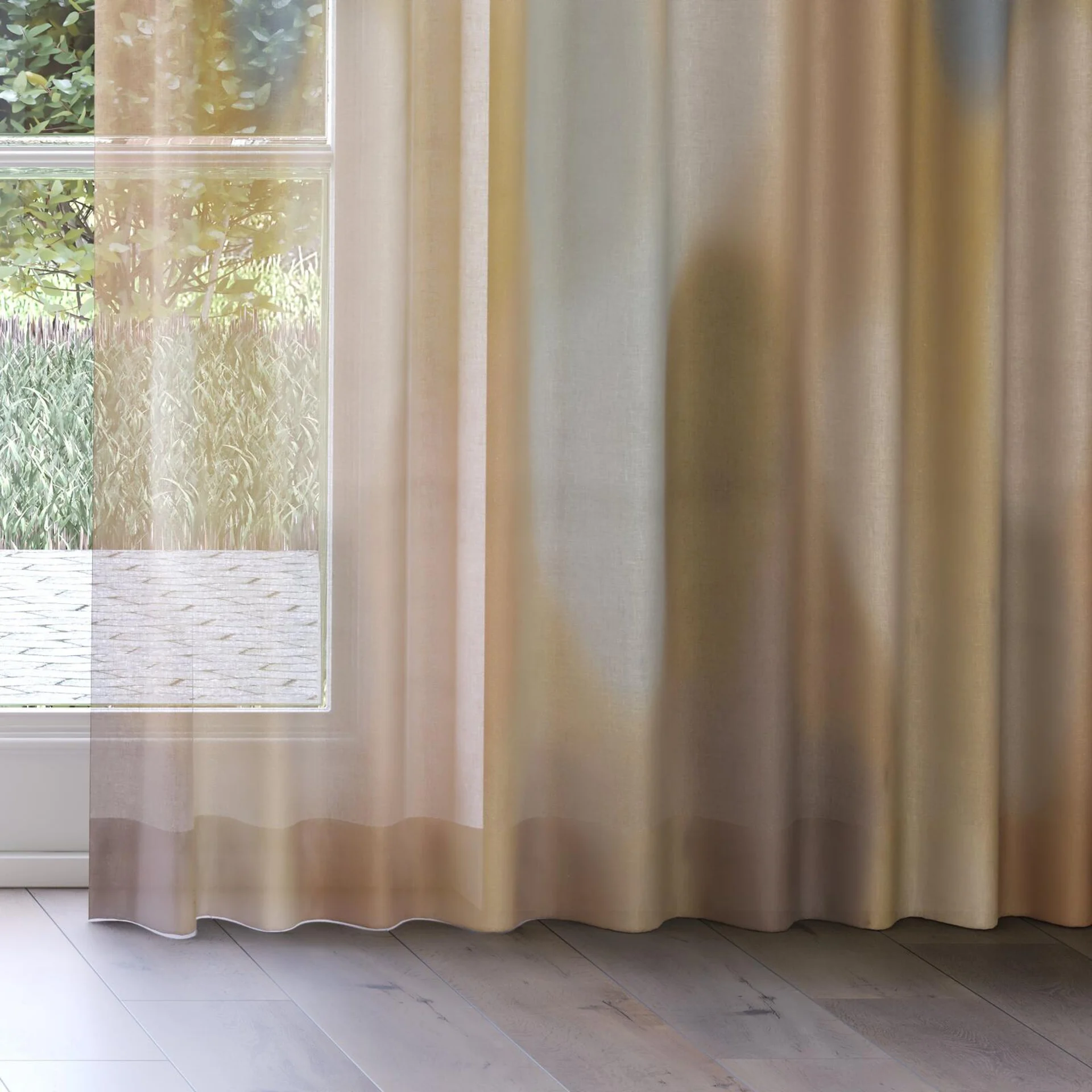 Bottom view of Ronde Celestial, on curtain rail