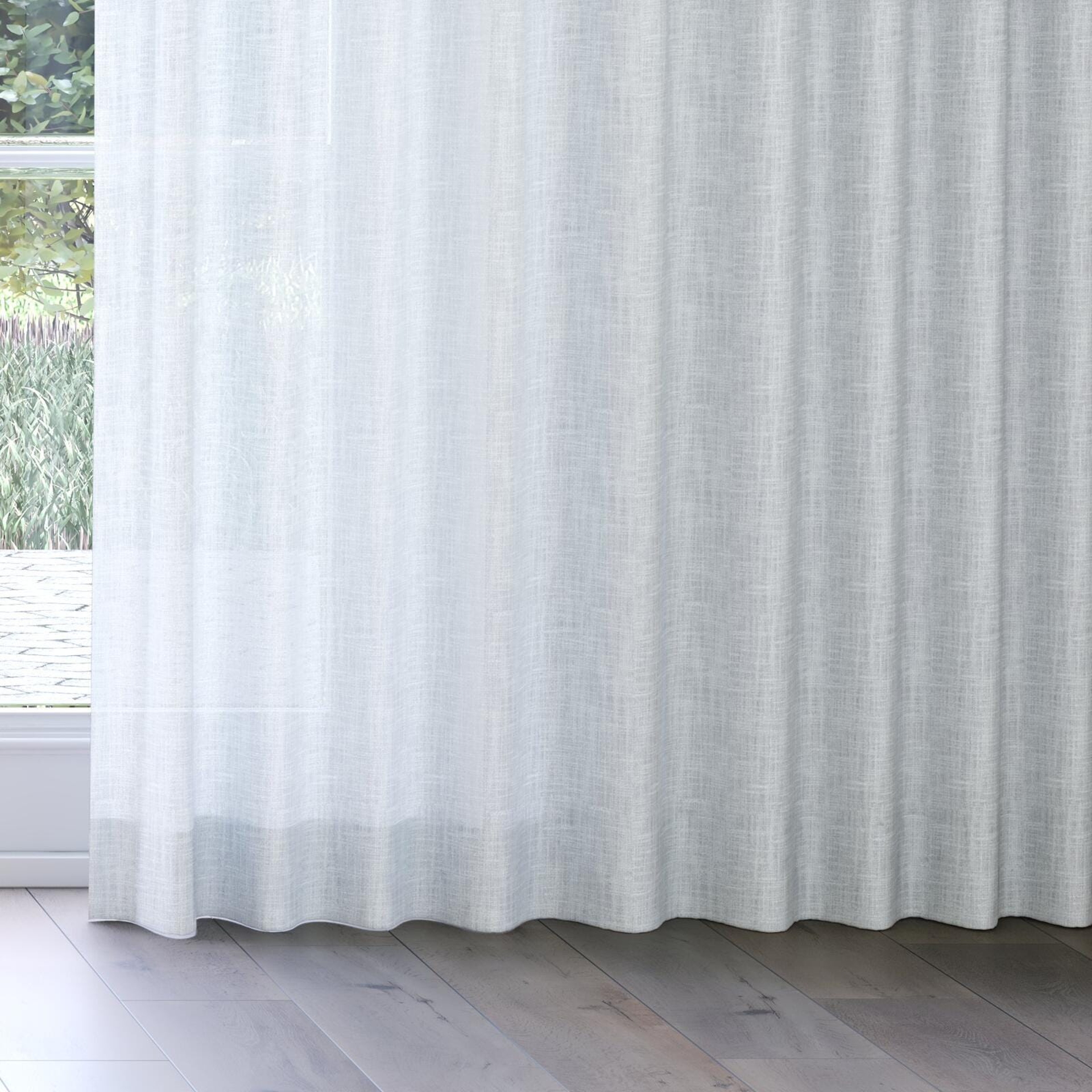 Bottom view of Motion Fog, on curtain rail