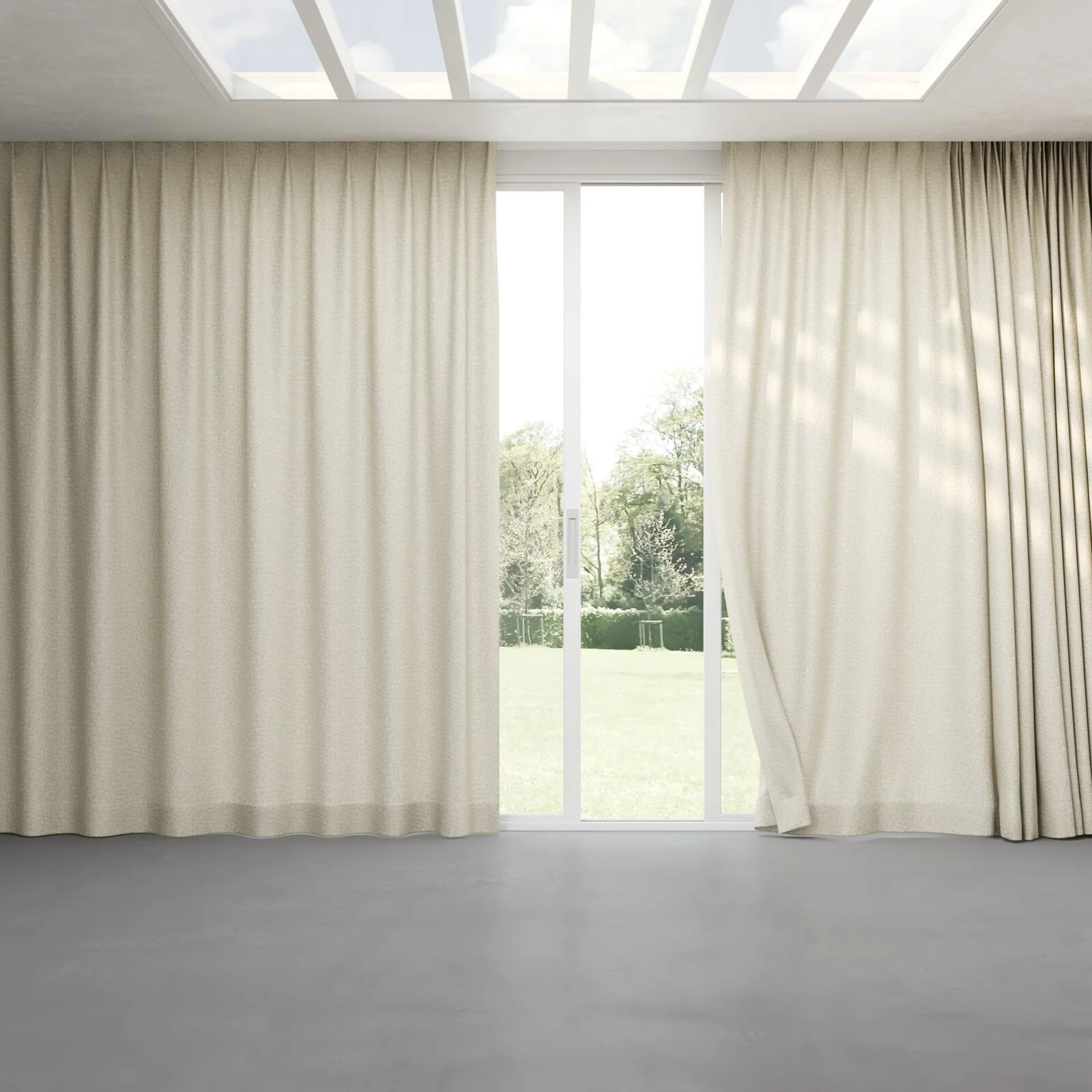 Full view of Metallique White Gold, pinch pleat