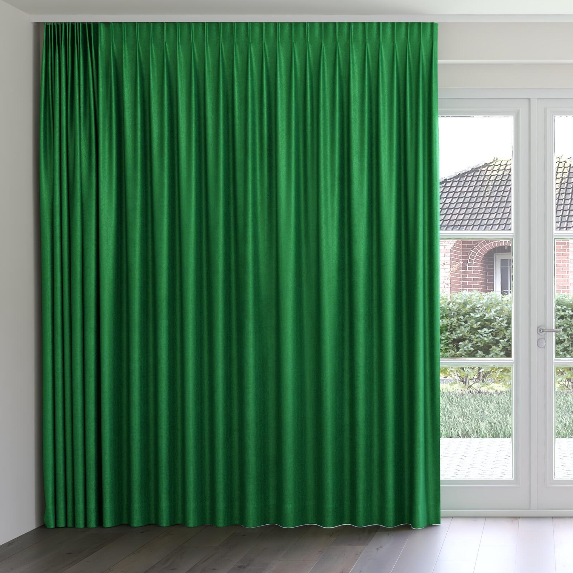 Front view of Hug Emerald, on curtain rail