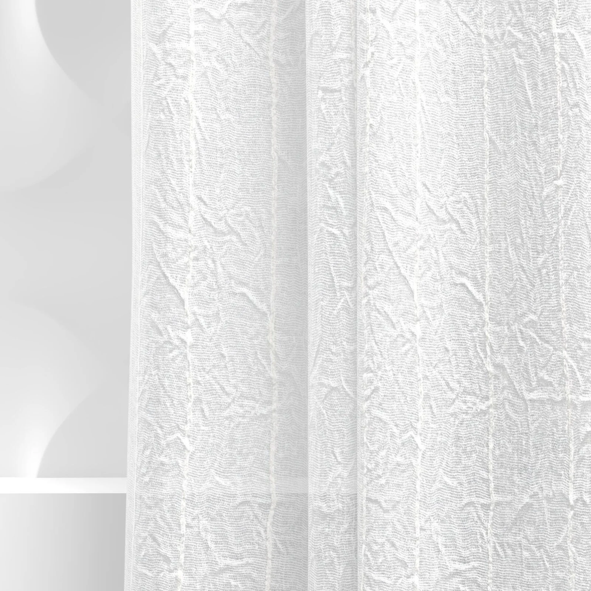 Detailed view of Mira Blanc