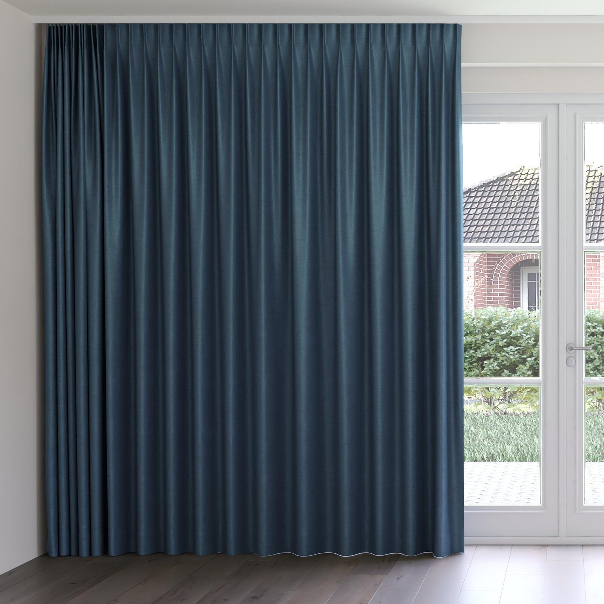 Front view of Drama Teal, on curtain rail