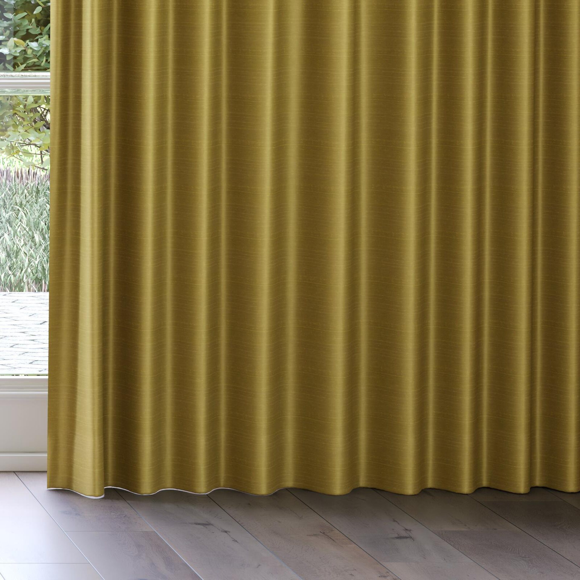 Bottom view of Silky Honey, on curtain rail