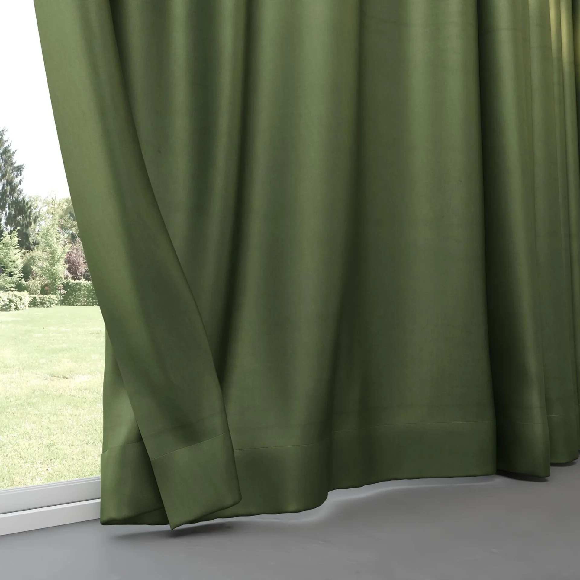 Bottom view of Warlock Olive, pinch pleat