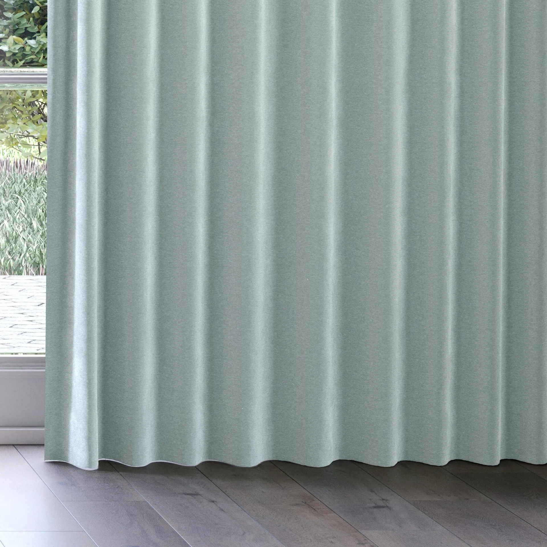 Bottom view of Geneva Mineral, on curtain rail