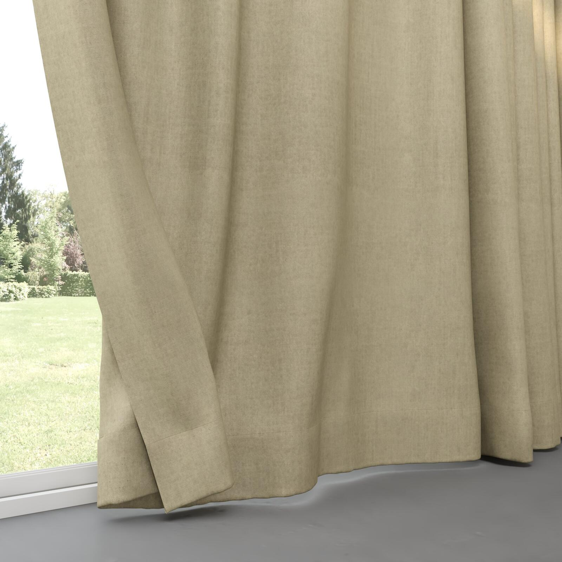 Bottom view of Monterey Whisper, pinch pleat