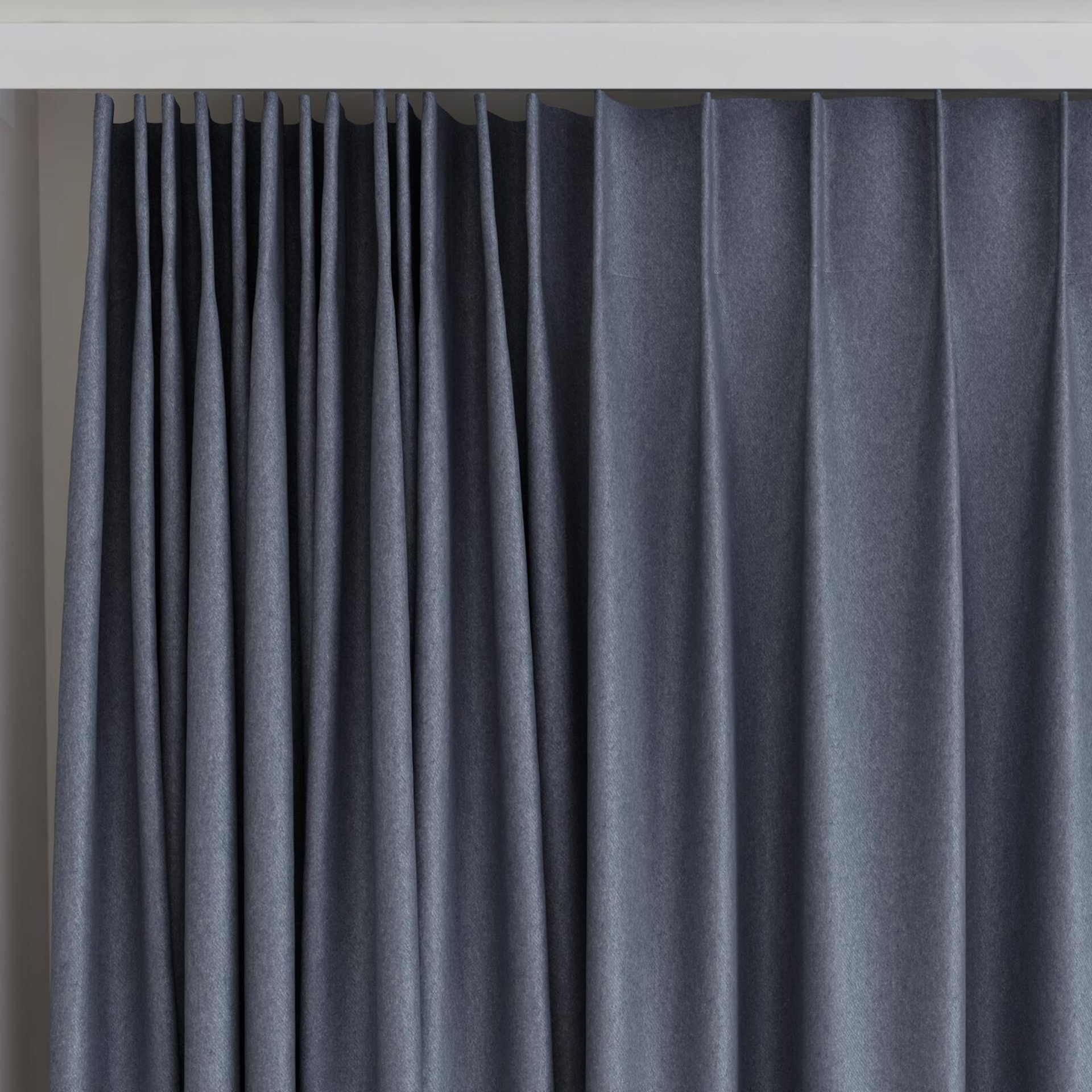 Top view of Woolly/Woolen Marine, on curtain rail
