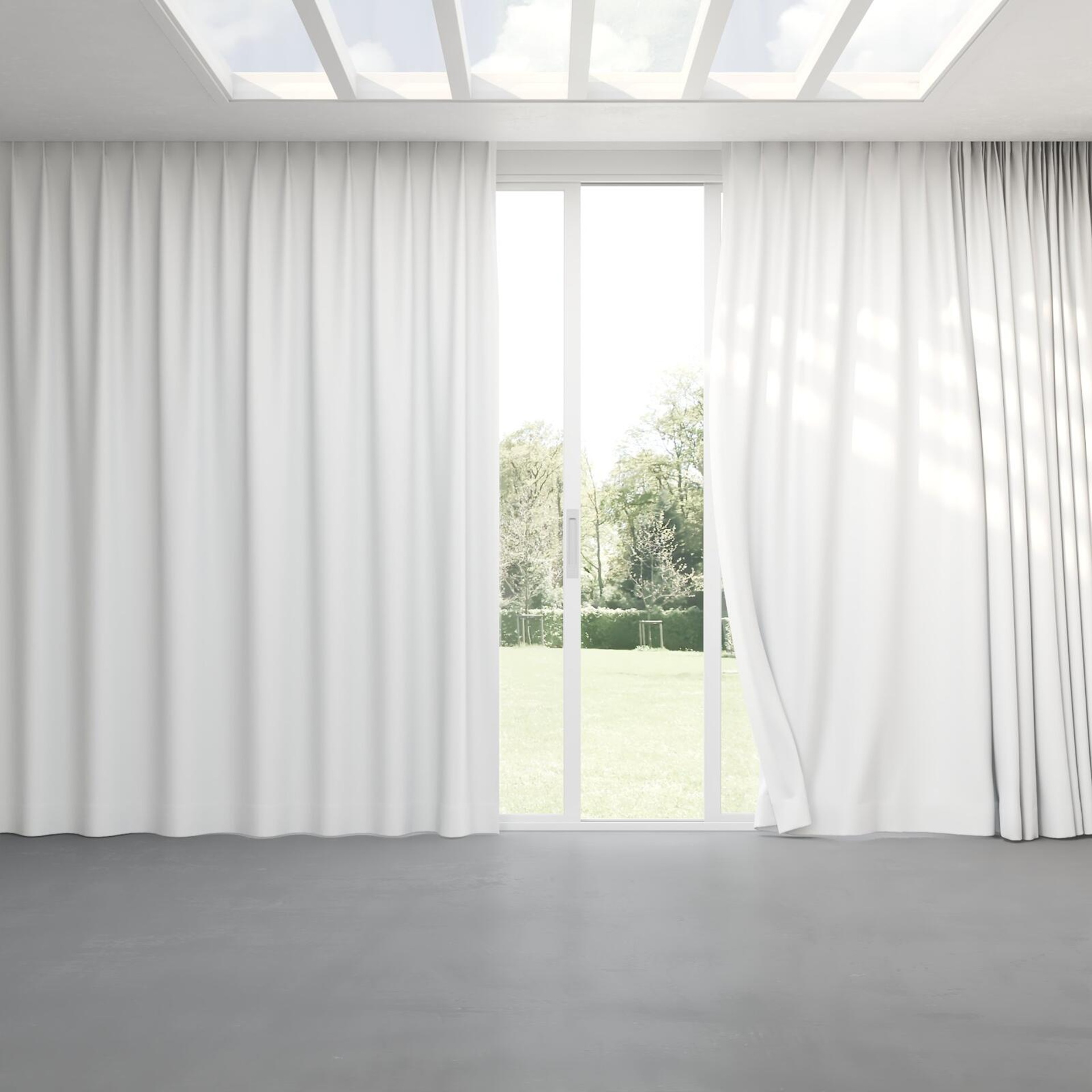 Full view of Woolskin Swan, pinch pleat