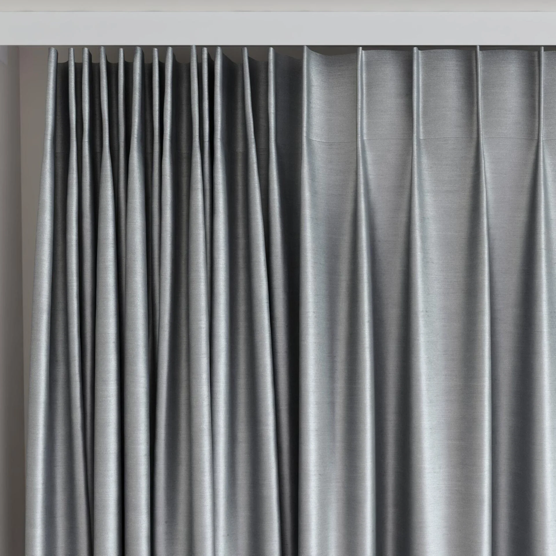Top view of Mont Blanc Ash, on curtain rail