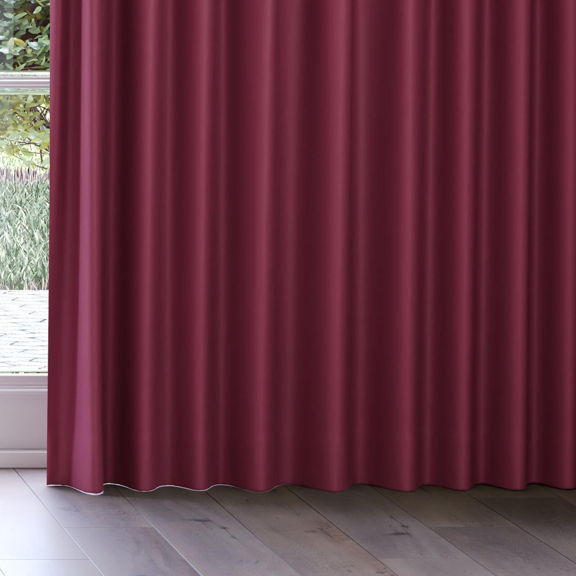 Bottom view of Ultra Dim Port, on curtain rail