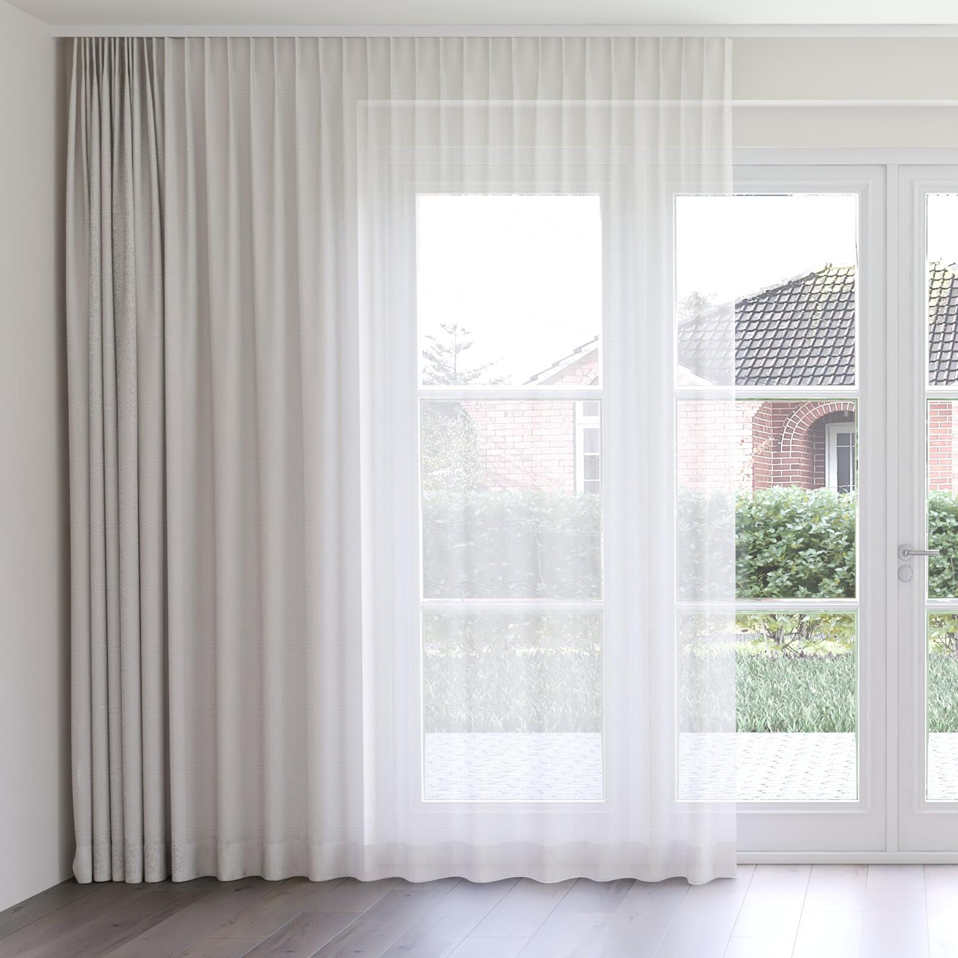 Front view of Gesso Lino Oyster, on curtain rail