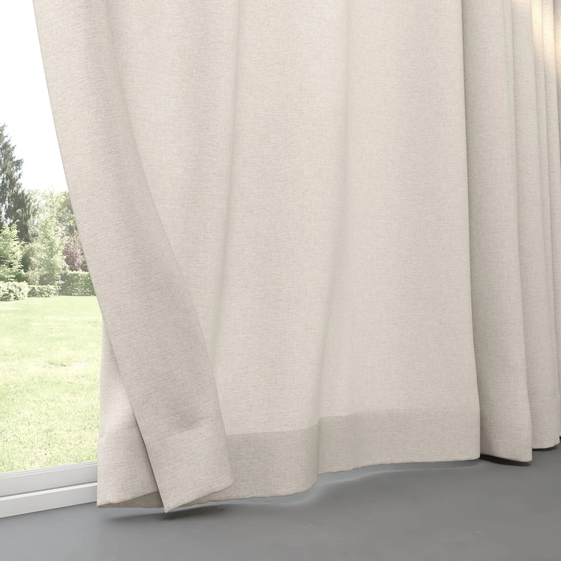 Bottom view of Envoy 2 Angora 320cm, pinch pleat