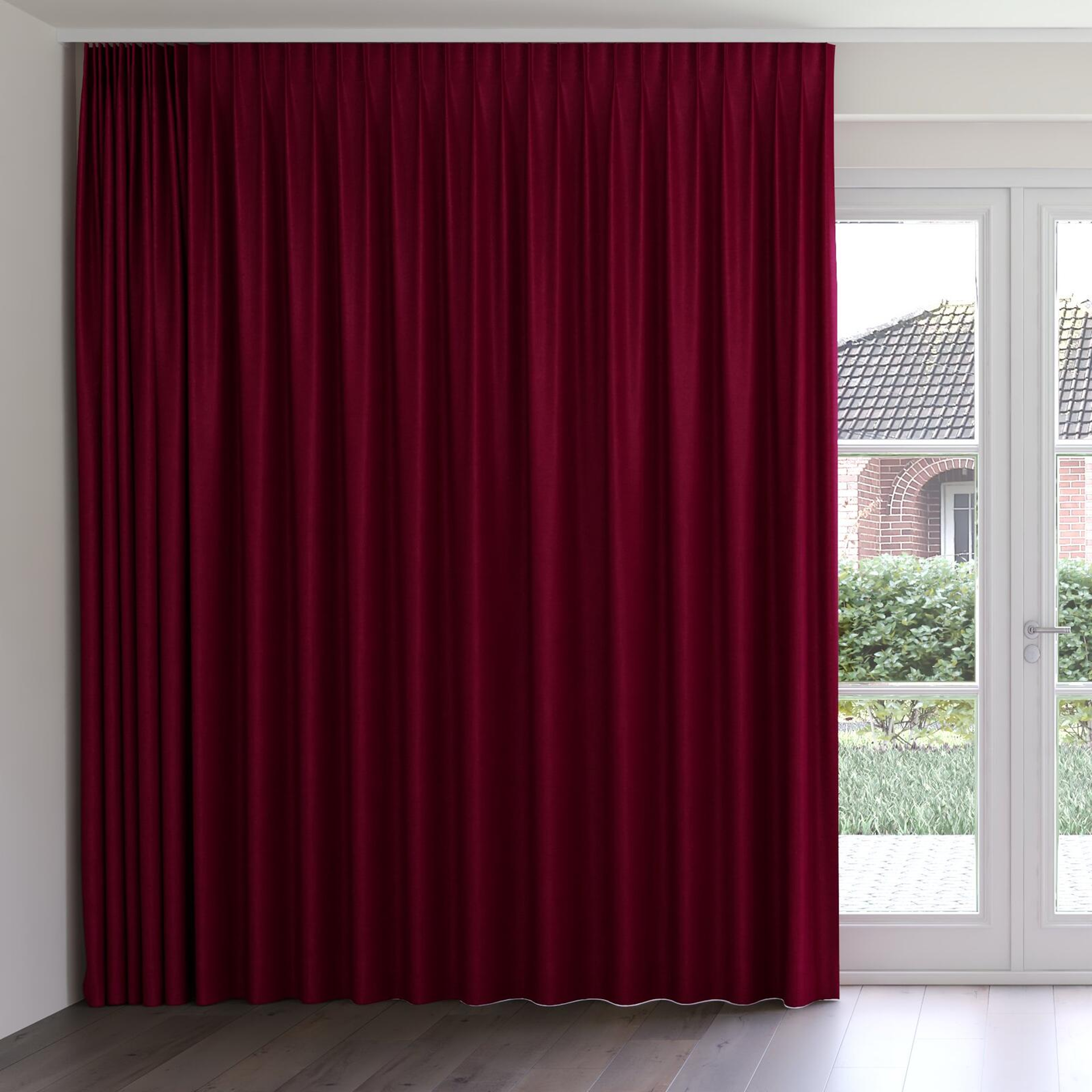 Front view of Drama Peony, on curtain rail