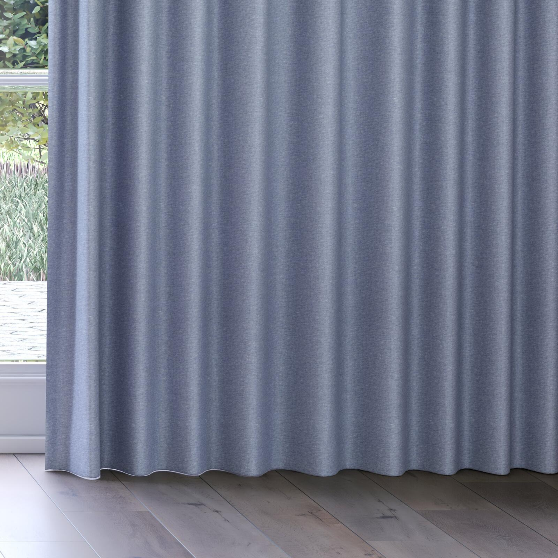 Bottom view of Goa Ocean, on curtain rail