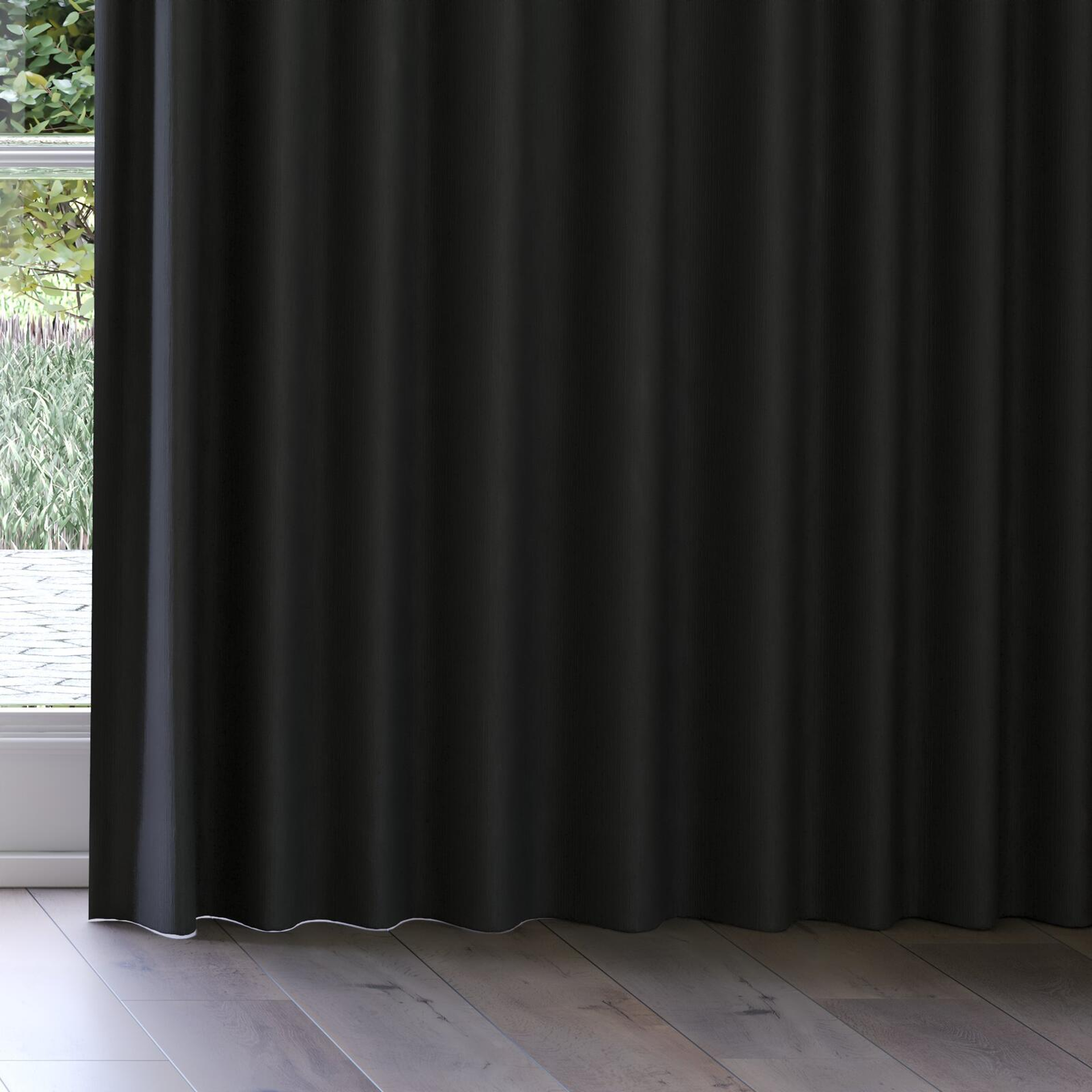 Bottom view of Northstar Onyx, on curtain rail