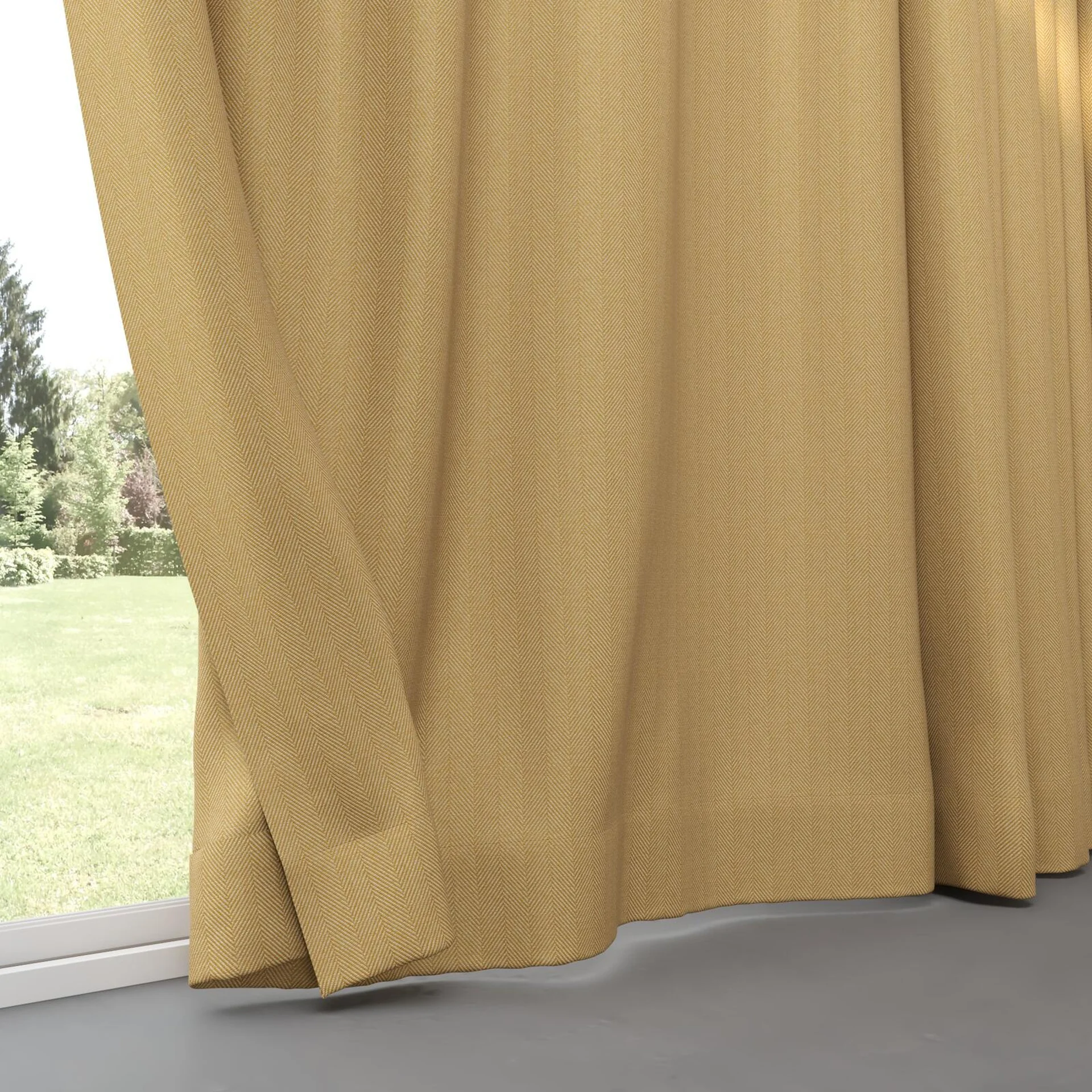 Bottom view of Trailblazer Sunflower, pinch pleat