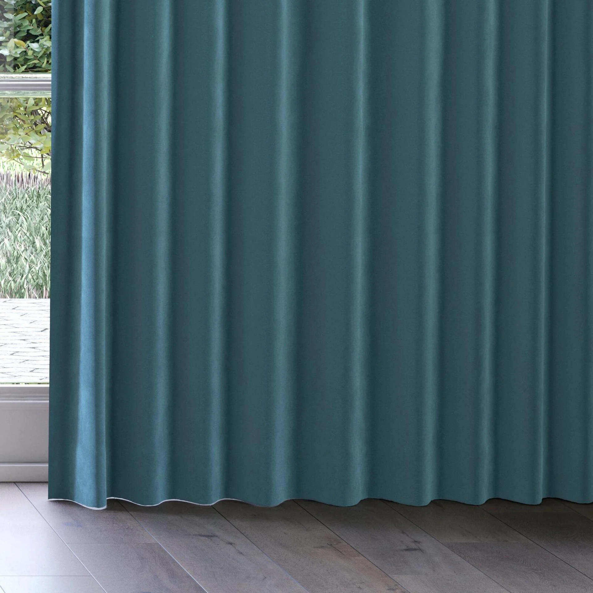 Bottom view of Verbier Peacock, on curtain rail