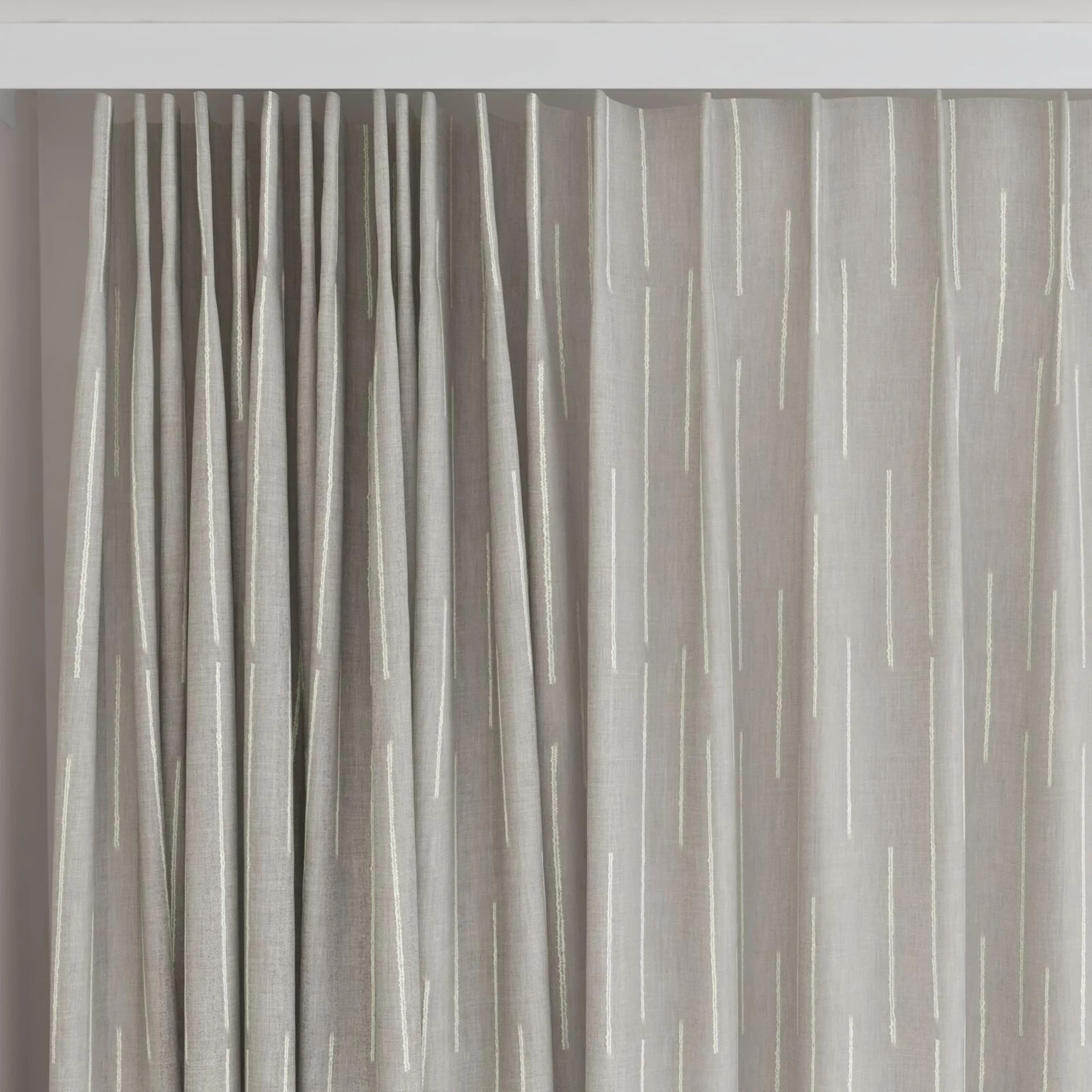 Top view of Salento Linen, on curtain rail