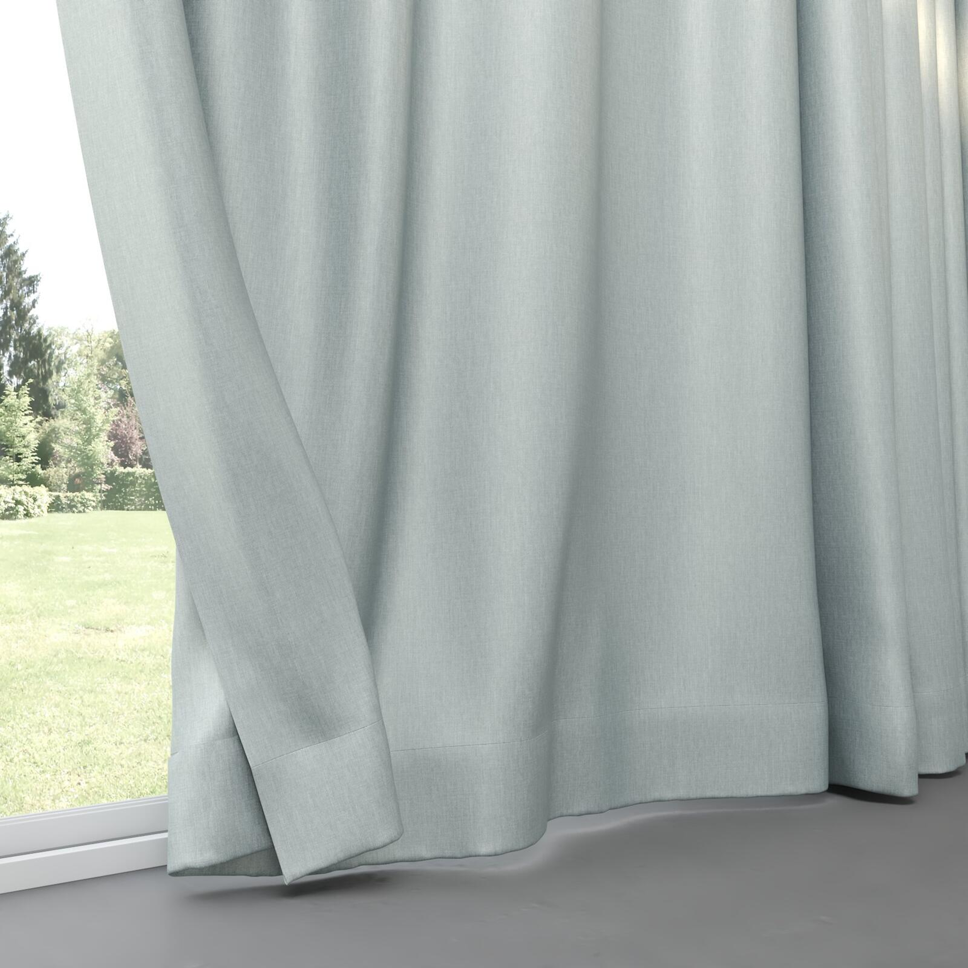 Bottom view of Matrix Aqua, pinch pleat