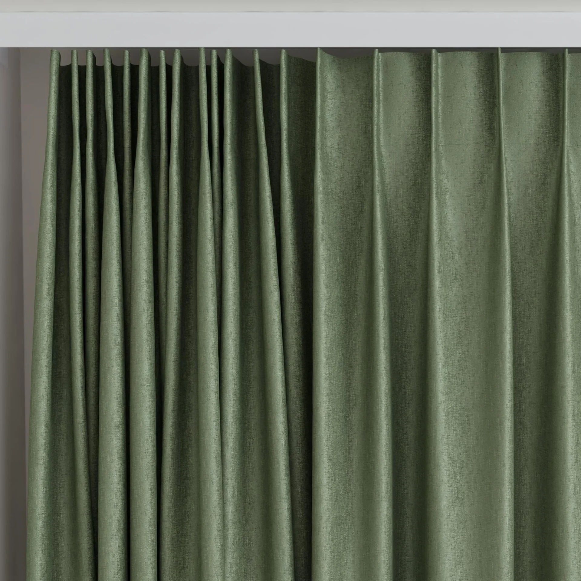 Top view of Rewind Pine, on curtain rail