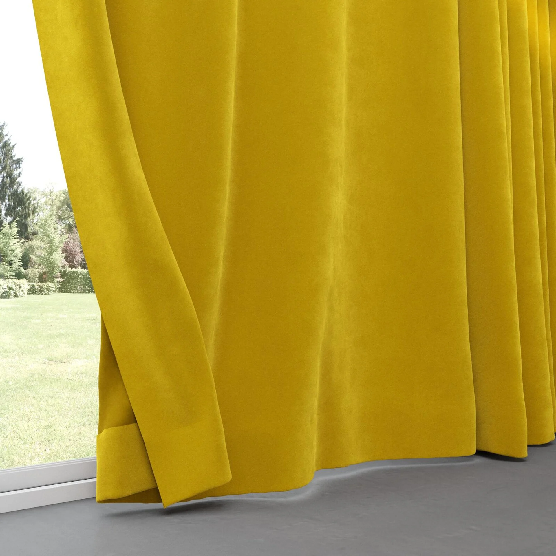 Bottom view of Lux Velvet Honey 8206, pinch pleat