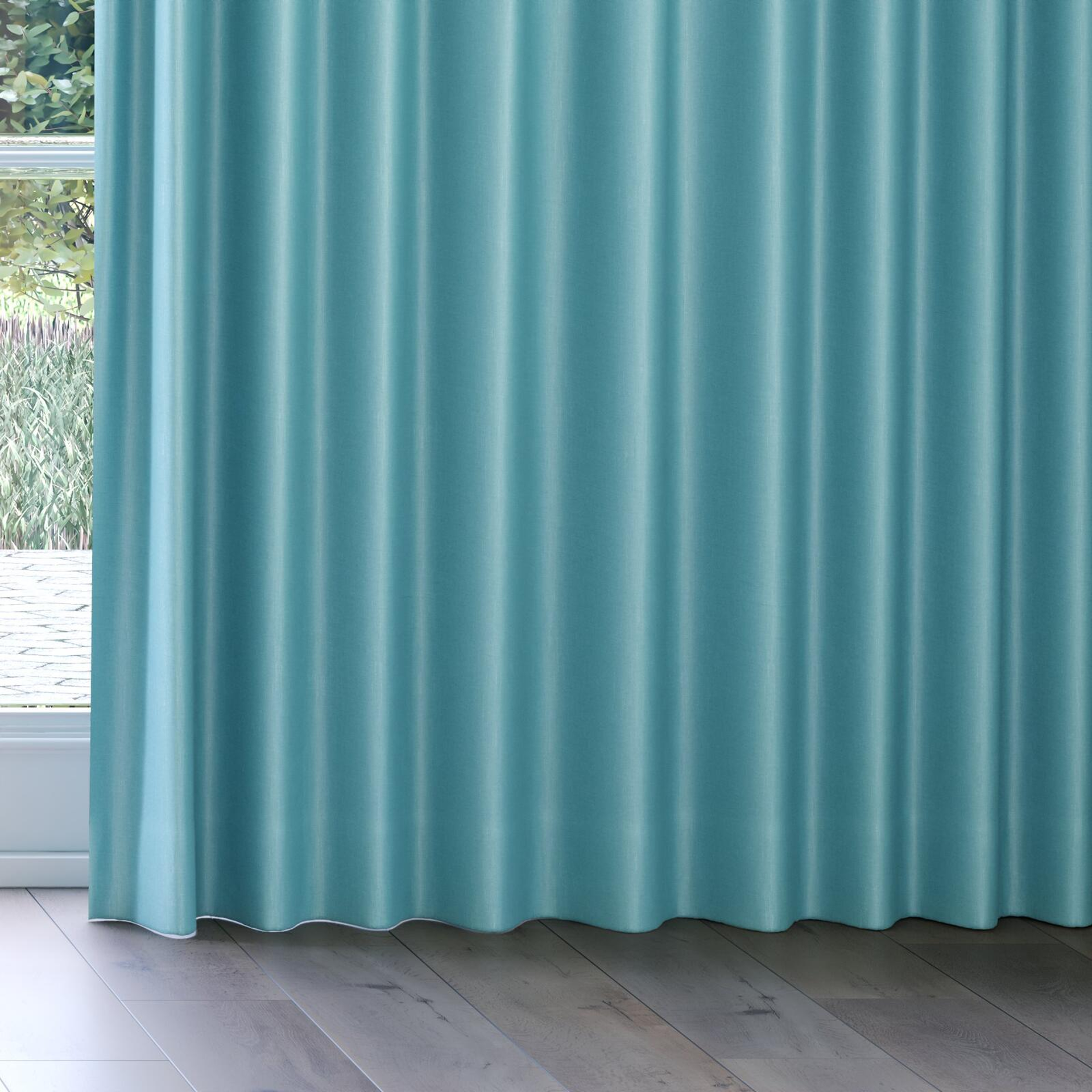 Bottom view of Bavaria Pool, on curtain rail