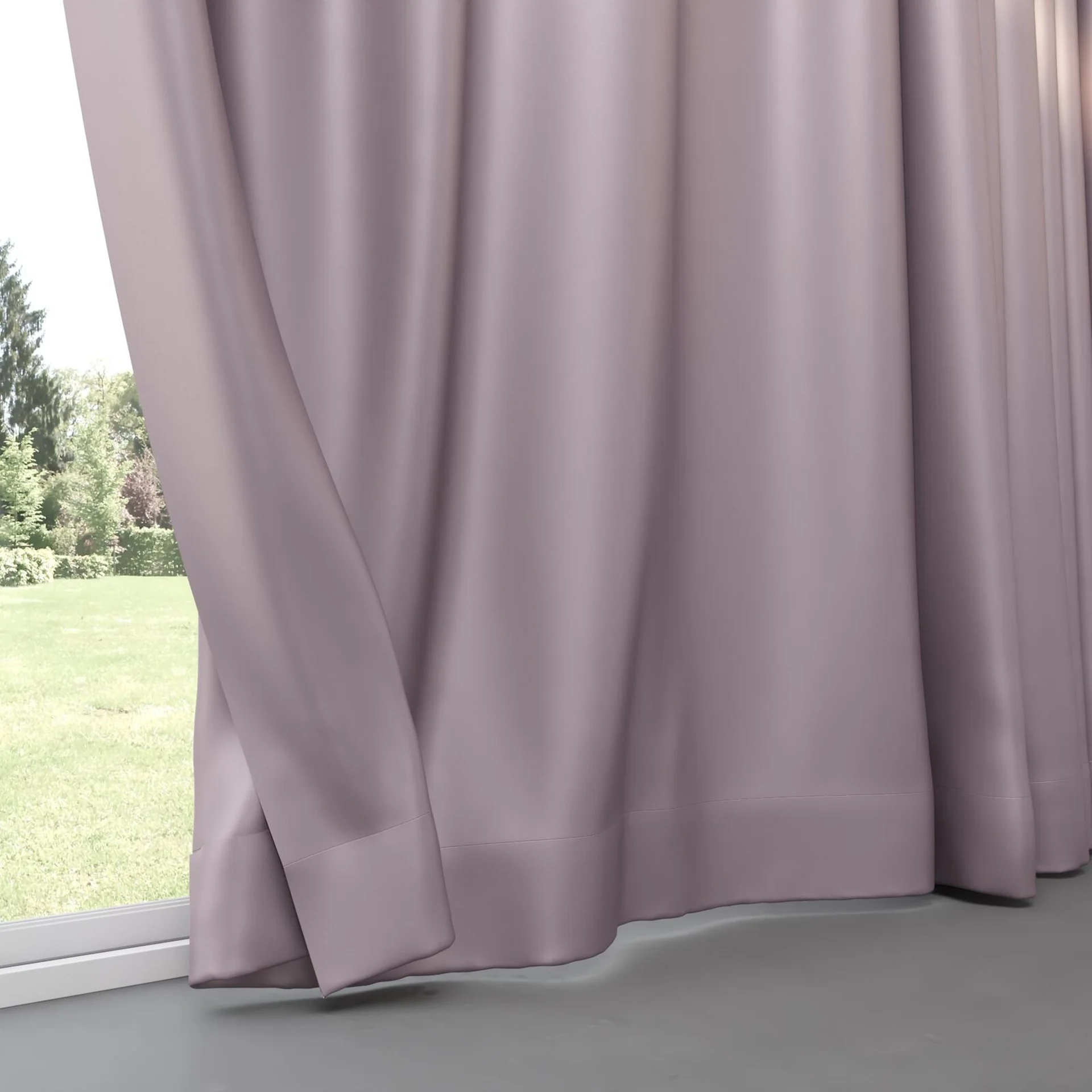 Bottom view of Sleek Orchid, pinch pleat