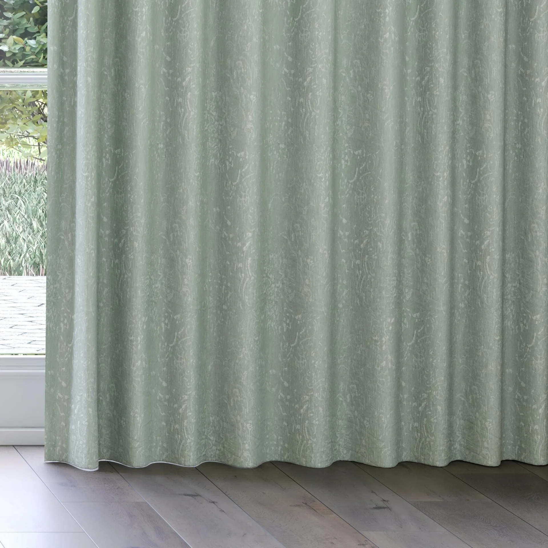 Bottom view of Azulejo Willow, on curtain rail