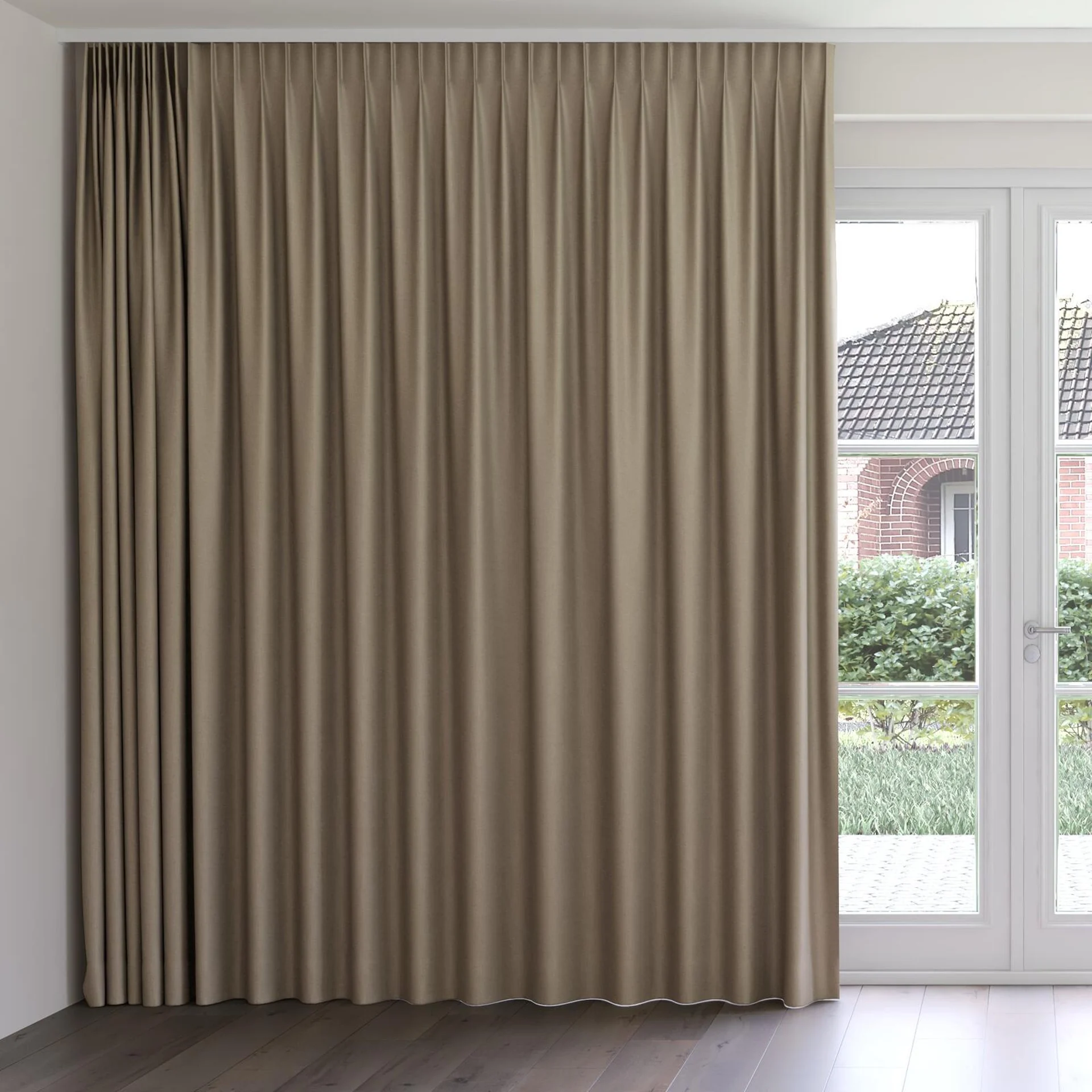 Front view of Grove Beaver, on curtain rail