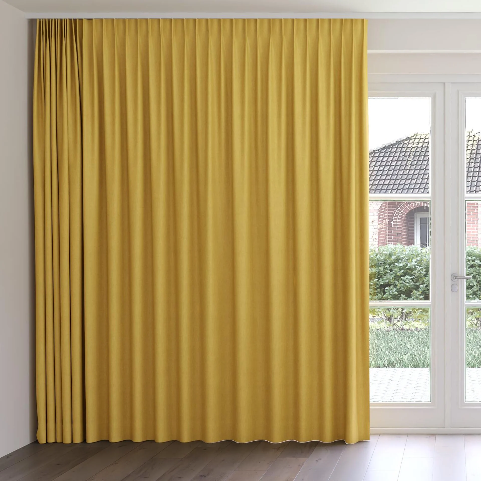 Front view of Rover Gold, on curtain rail