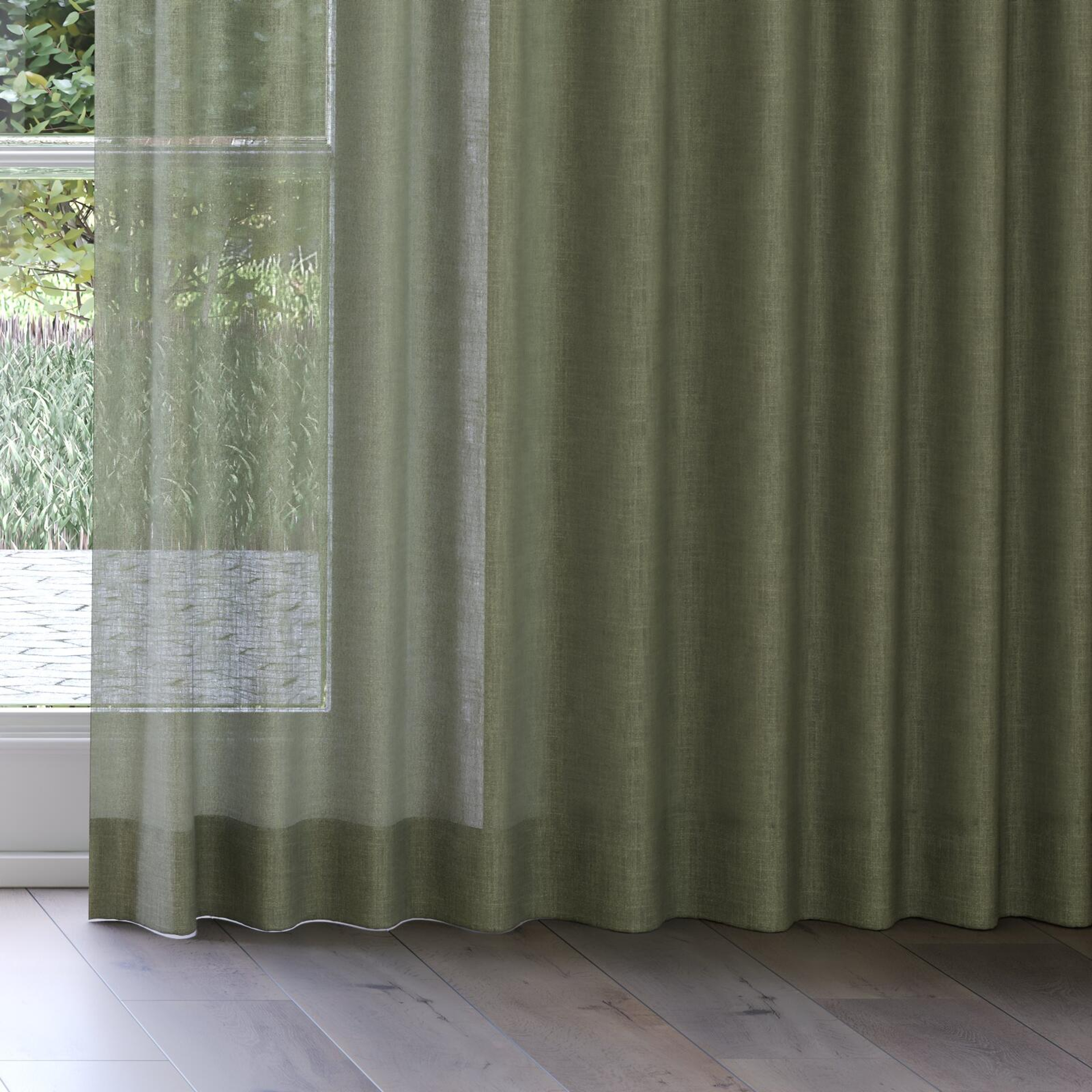 Bottom view of Motion Jungle, on curtain rail