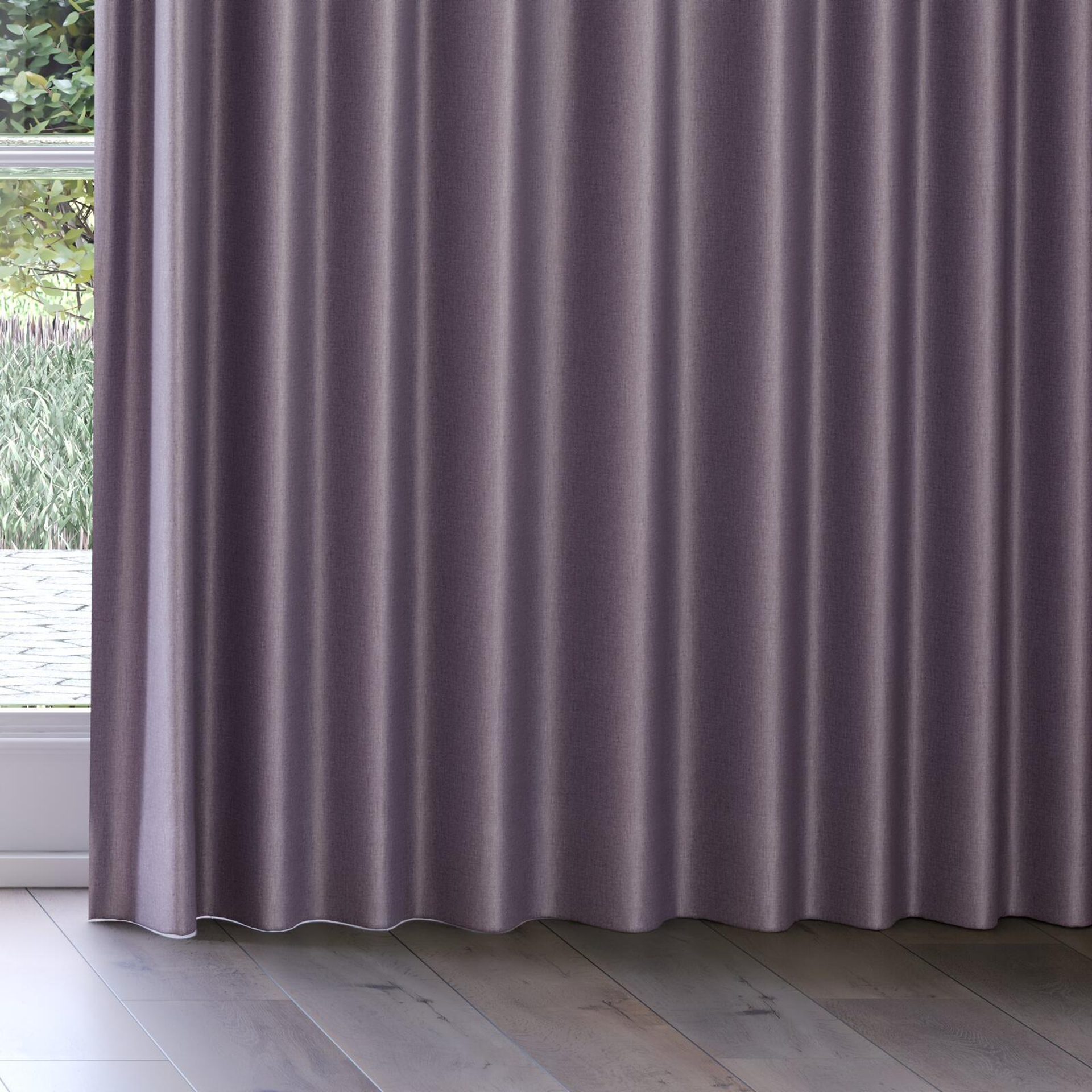 Bottom view of Matrix Parma, on curtain rail