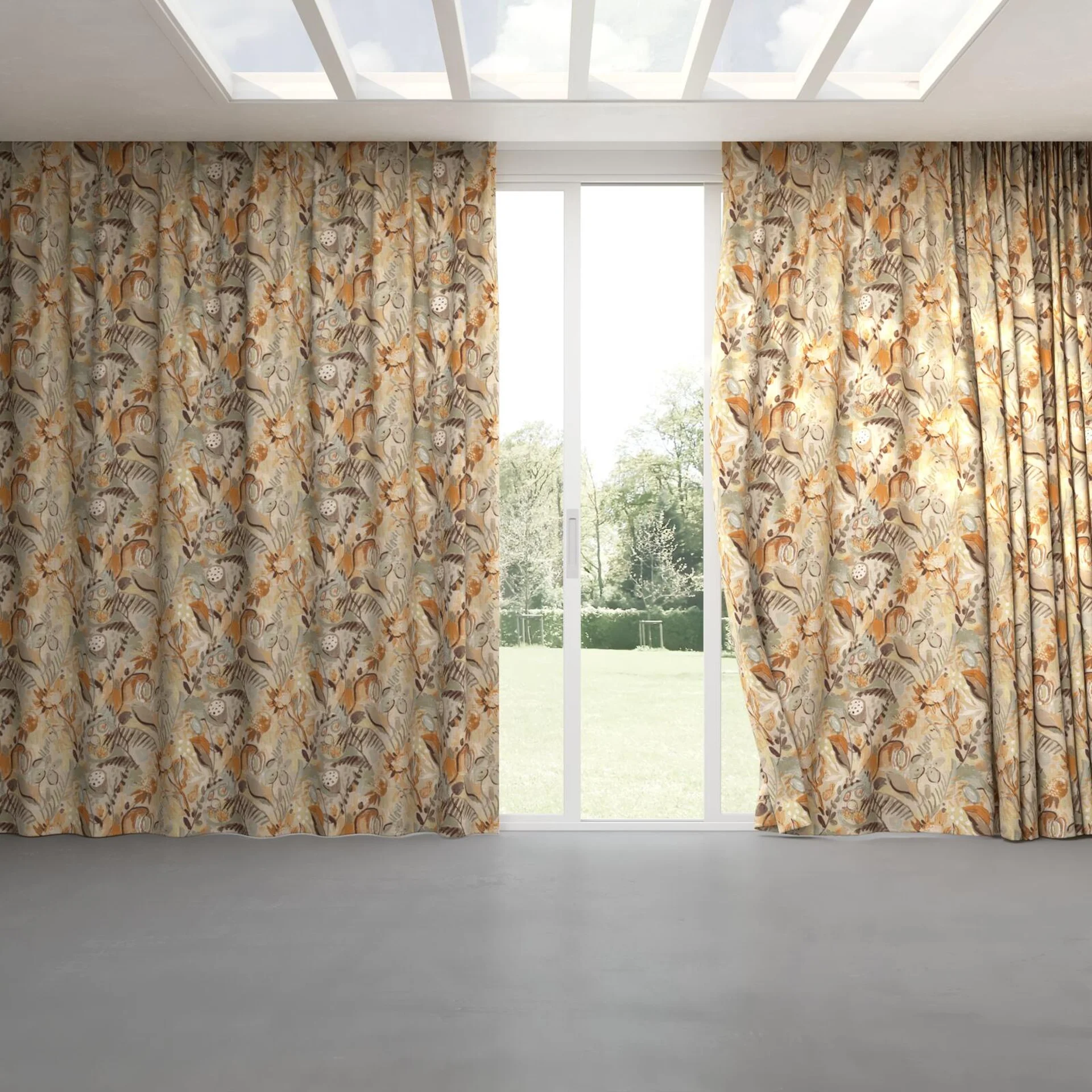 Full view of Charleston Ginger, pinch pleat