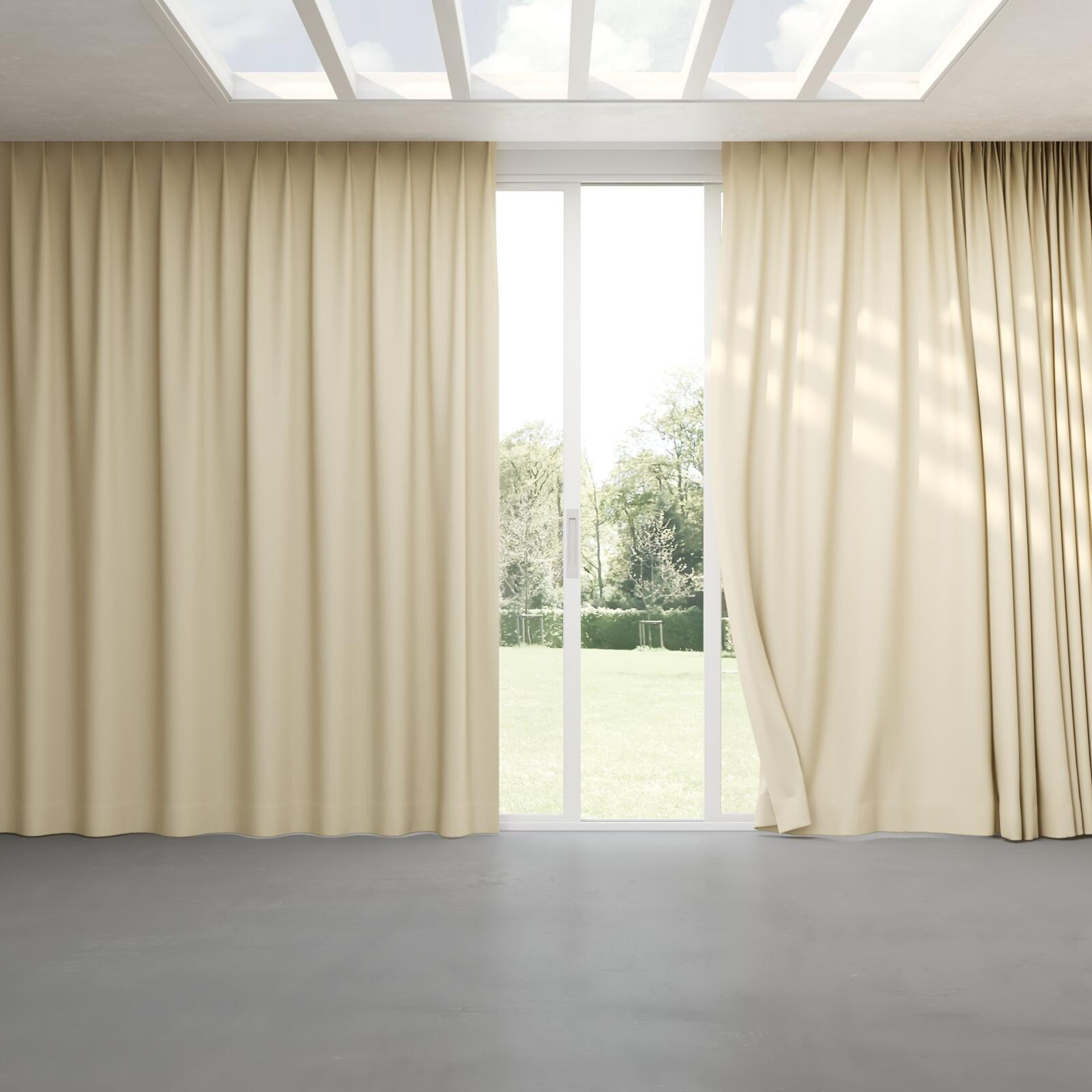 Full view of Luxo Sand, pinch pleat