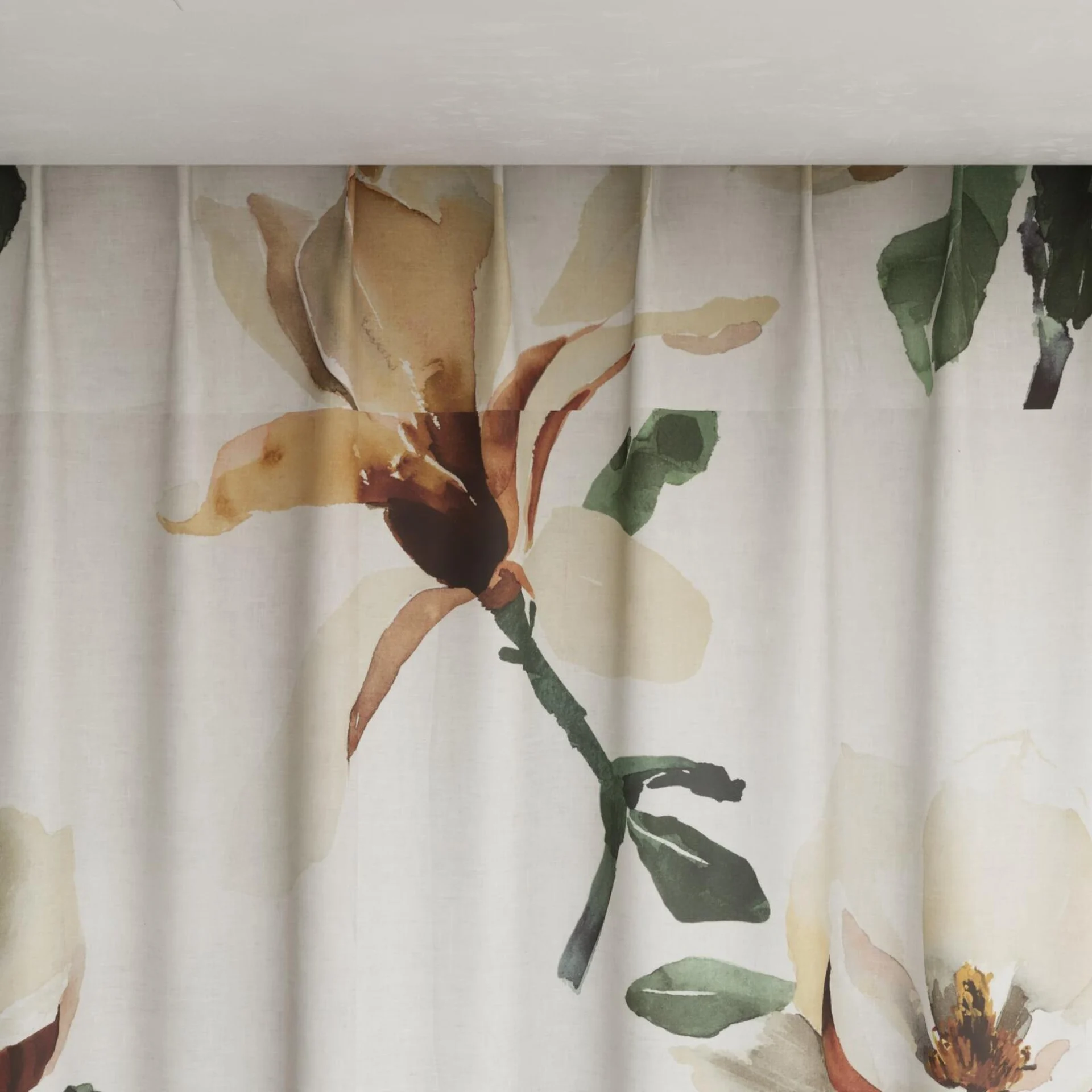 Top view of Magnolia Grandiflora Cayenne, pinch pleat