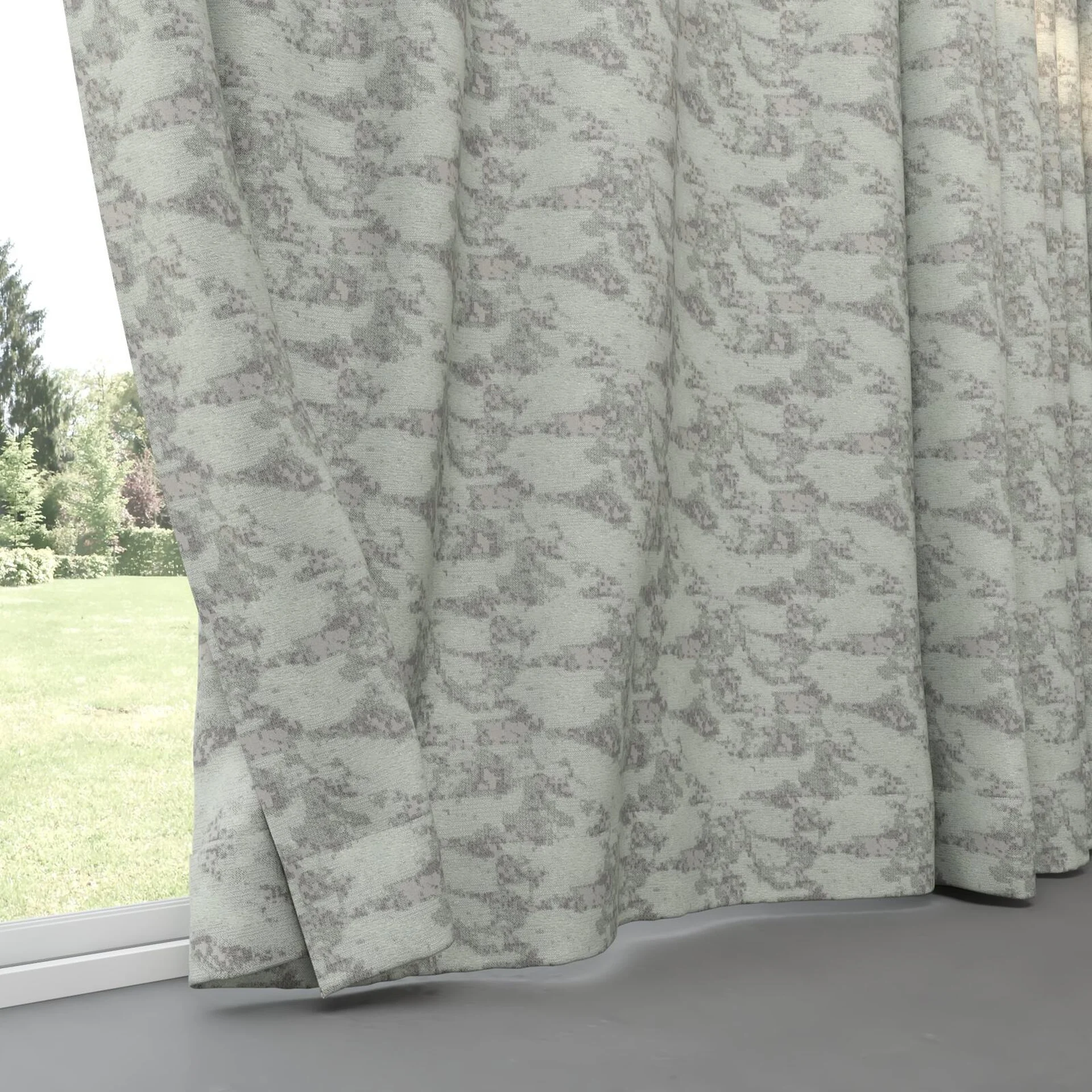 Bottom view of Lipova Dove, pinch pleat