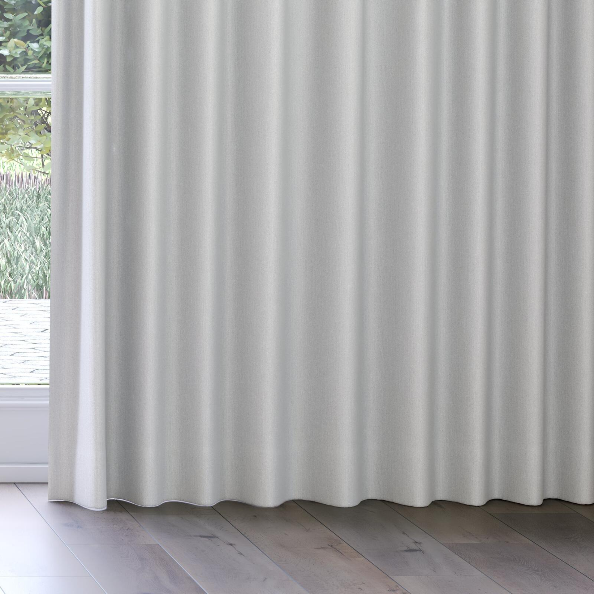 Bottom view of Re-New Platinum, on curtain rail