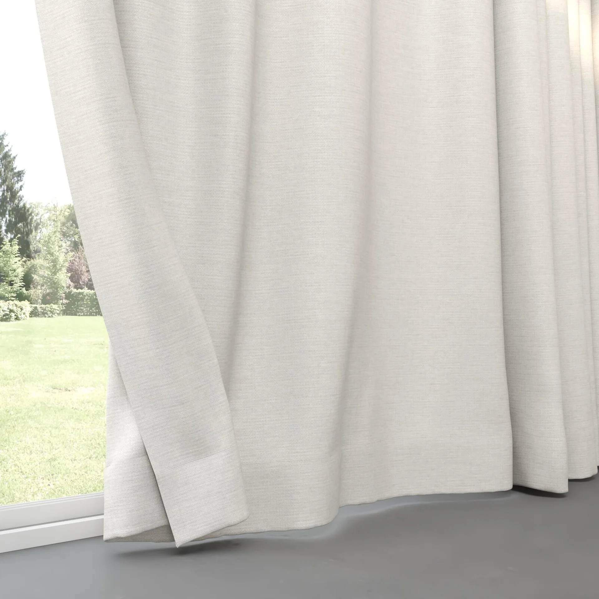 Bottom view of Bravo Sterling, pinch pleat