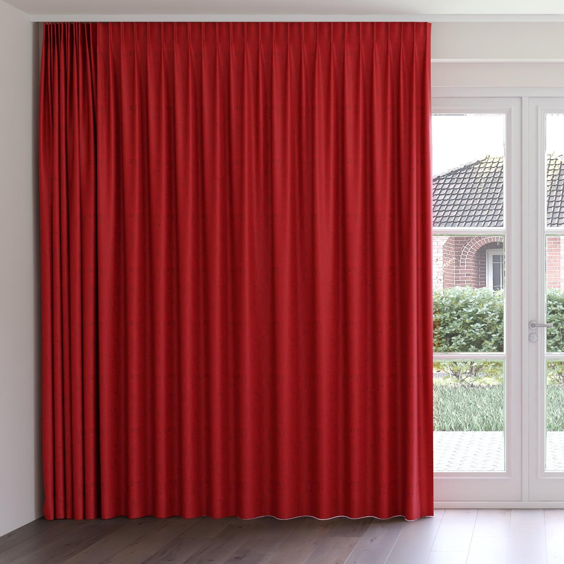 Front view of Gloria Poppy, on curtain rail