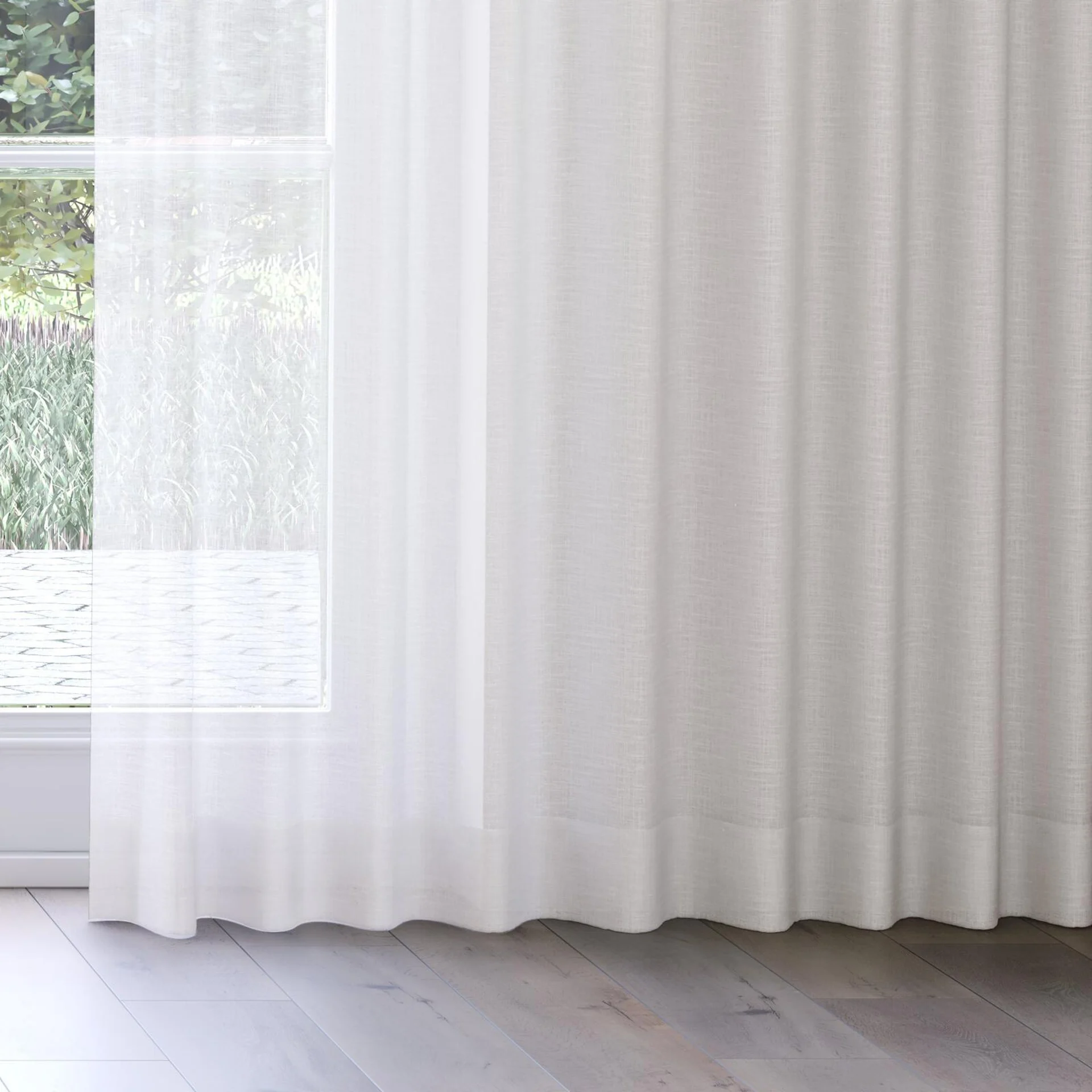 Bottom view of Uno Dove, on curtain rail