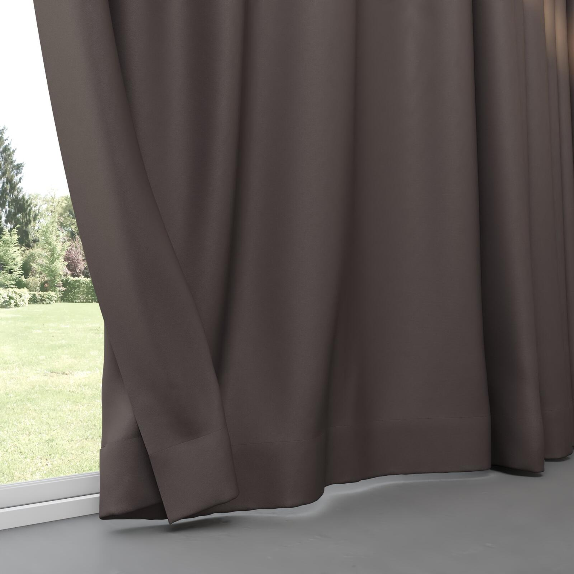 Bottom view of Woolskin Charcoal, pinch pleat