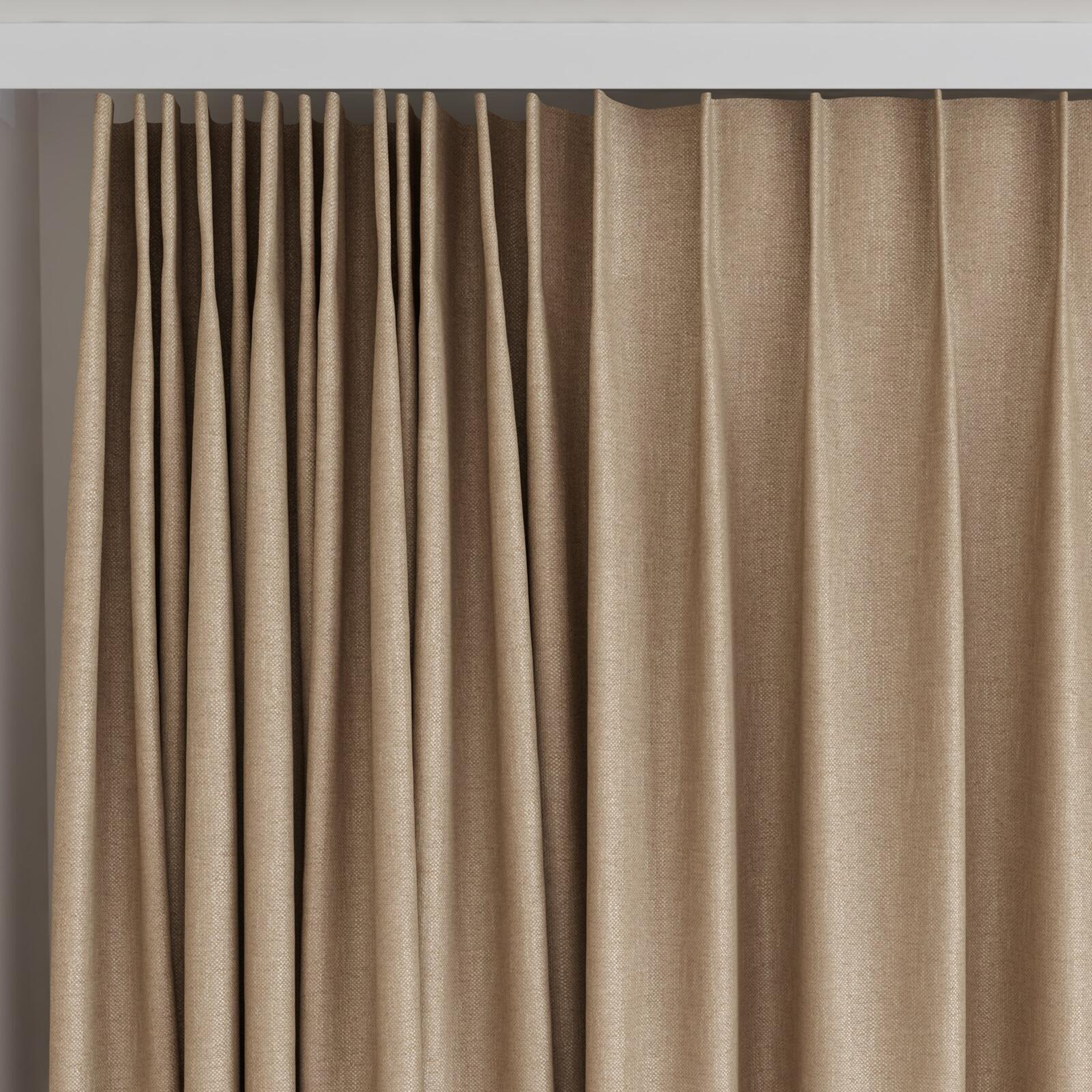 Top view of Bronco Stucco, on curtain rail