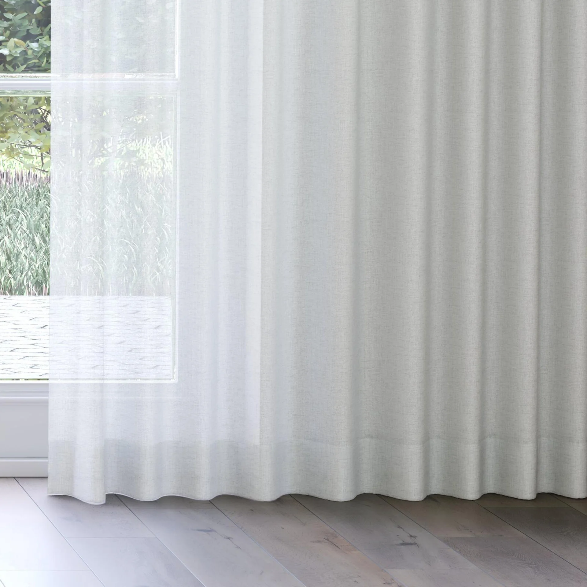 Bottom view of Rava Silver, on curtain rail