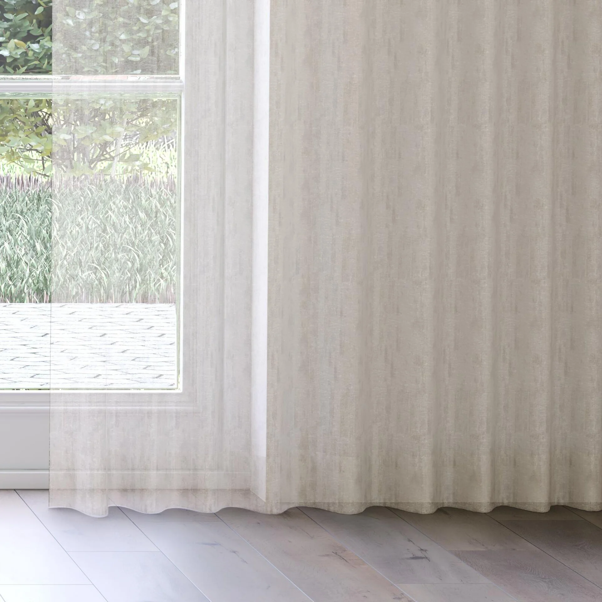 Bottom view of Tellaro Nougat, on curtain rail