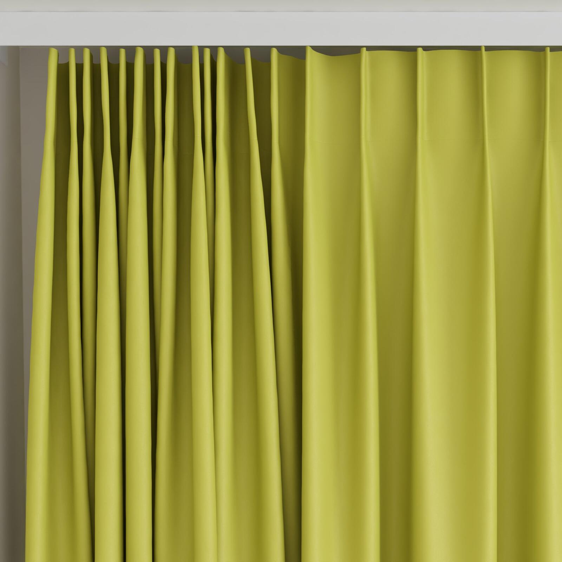 Top view of Blockbuster Boa, on curtain rail