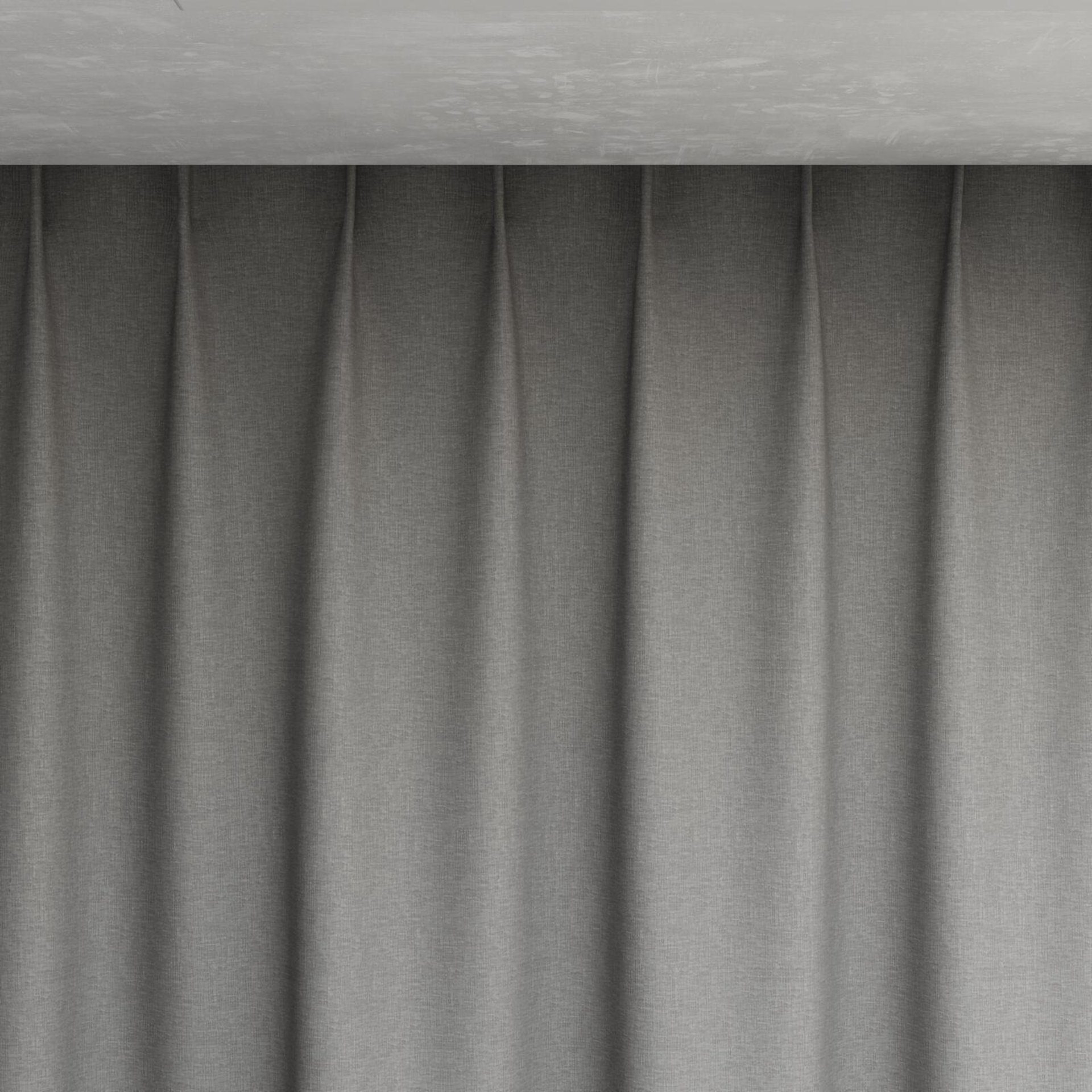 Top view of Coverlet Iron, pinch pleat