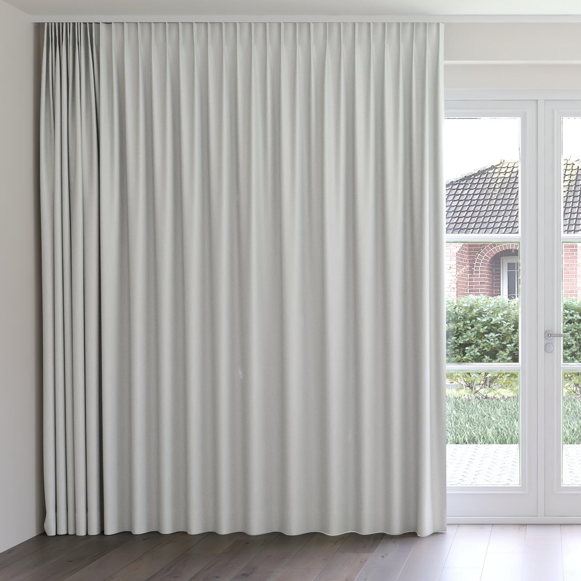 Front view of Dream Weaver 300 Pavement, on curtain rail