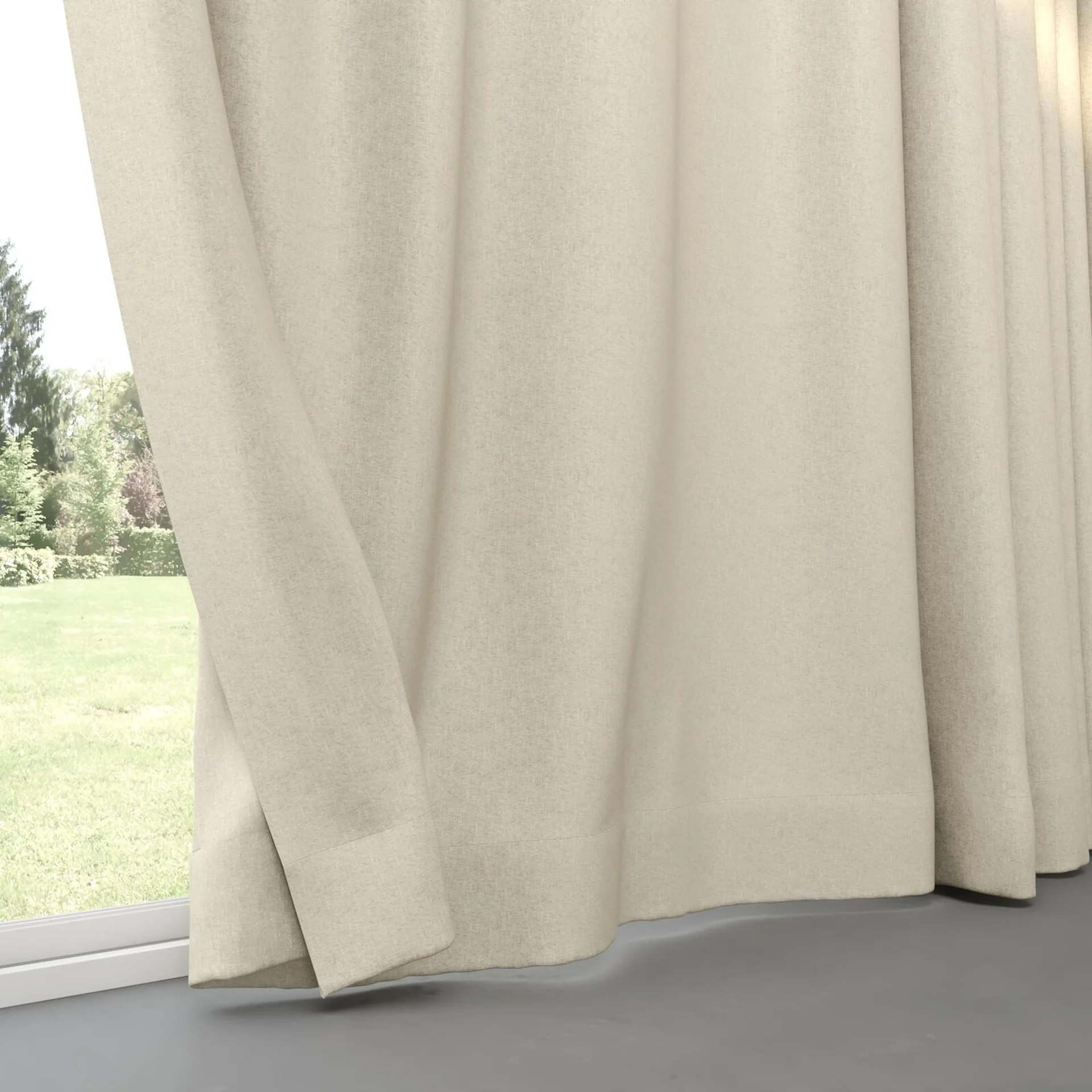 Bottom view of Rewind Natural, pinch pleat
