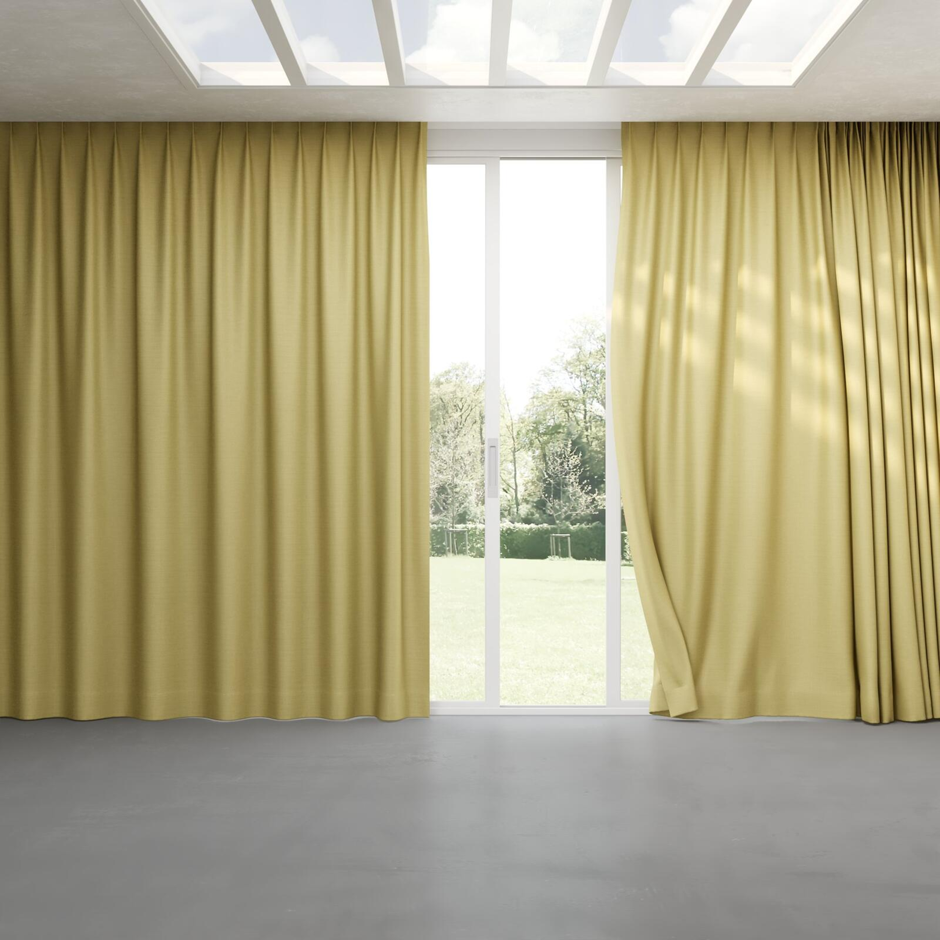 Full view of Linex Putty, pinch pleat