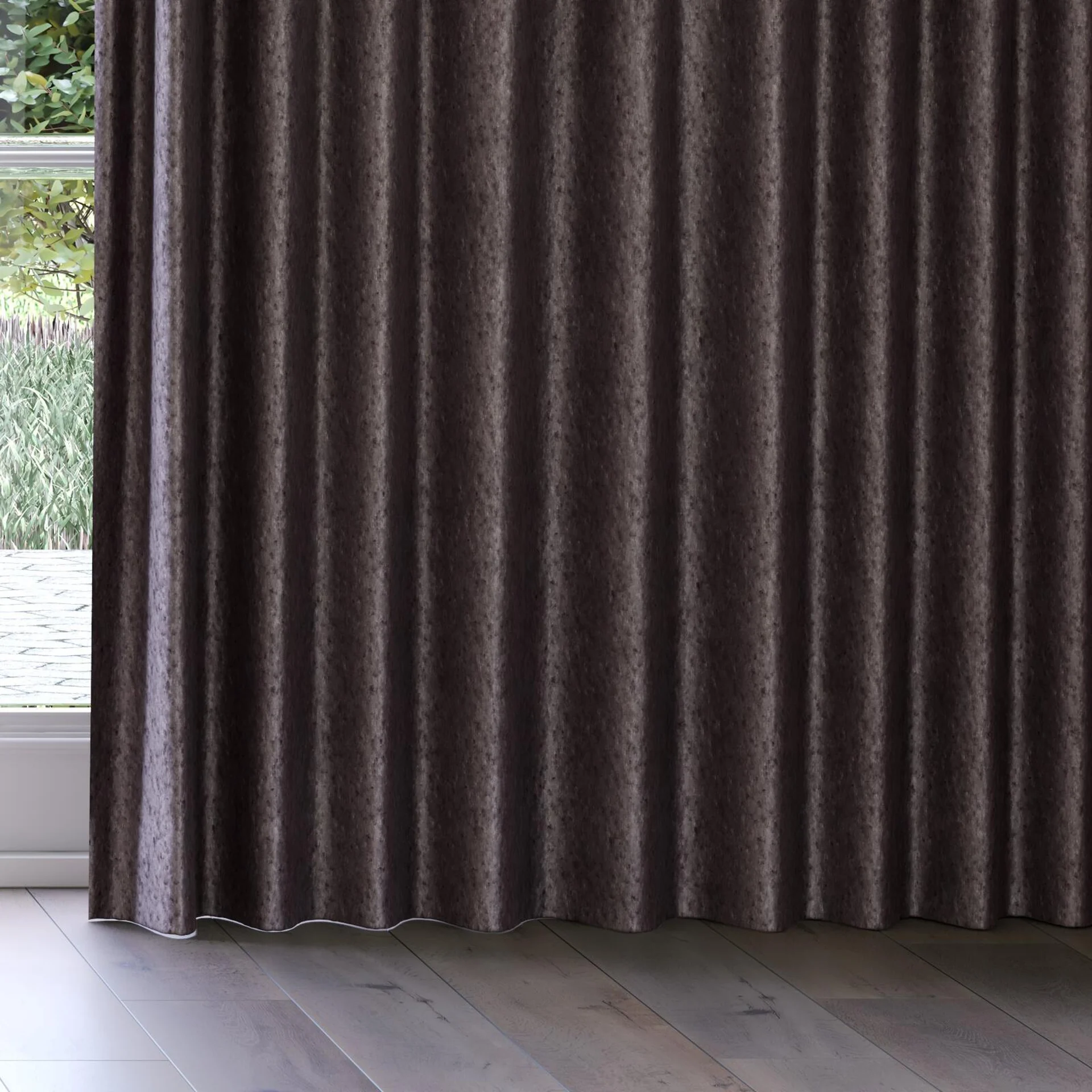 Bottom view of Opera Shadow, on curtain rail